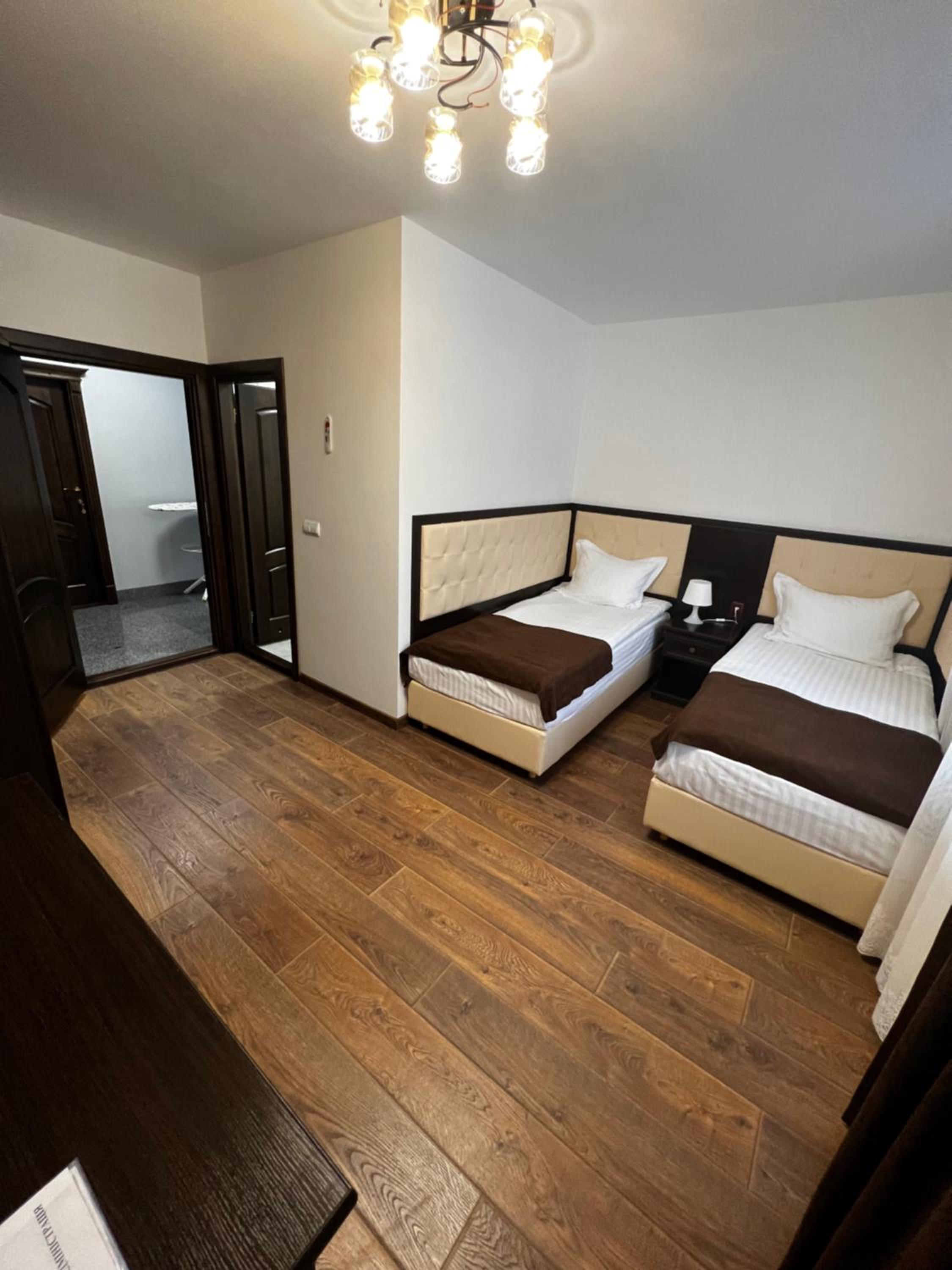 Twin Room with Mountain View photo 1