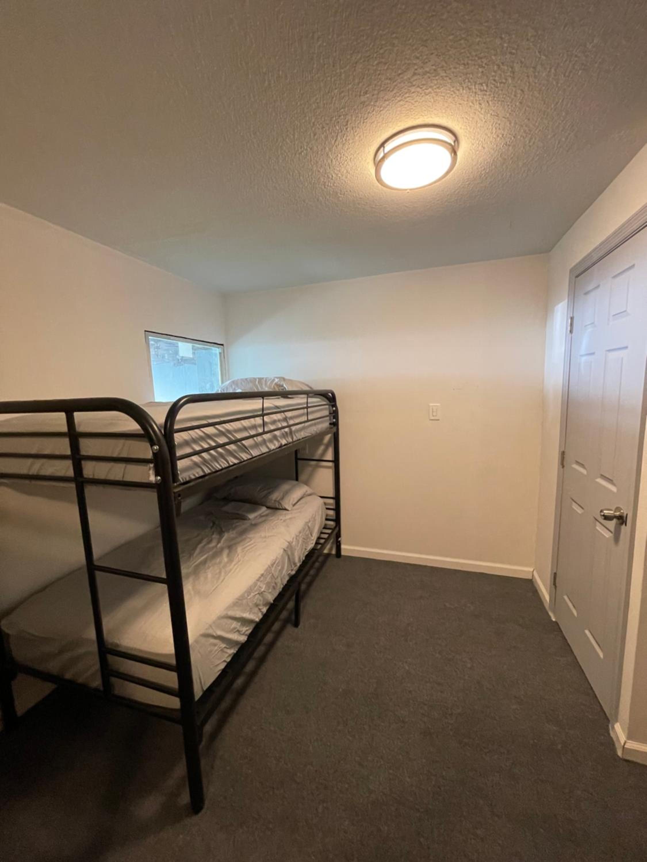 Bed In 6-Bed Dormitory Room photo 3
