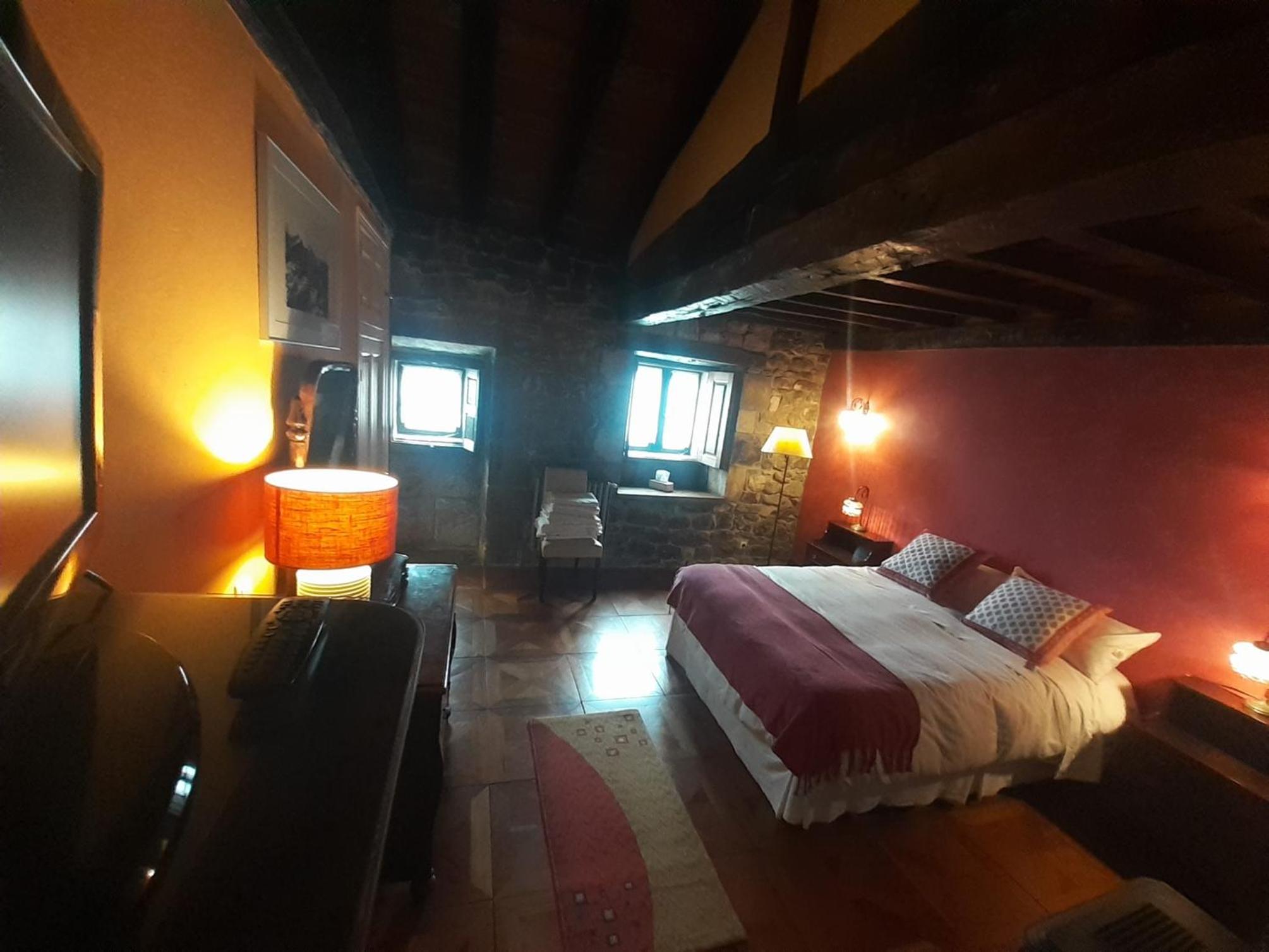 Deluxe Double or Twin Room photo 2