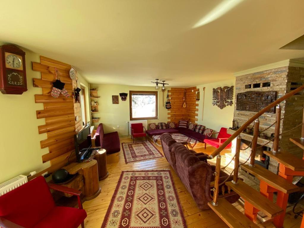 Two-Bedroom House photo 3