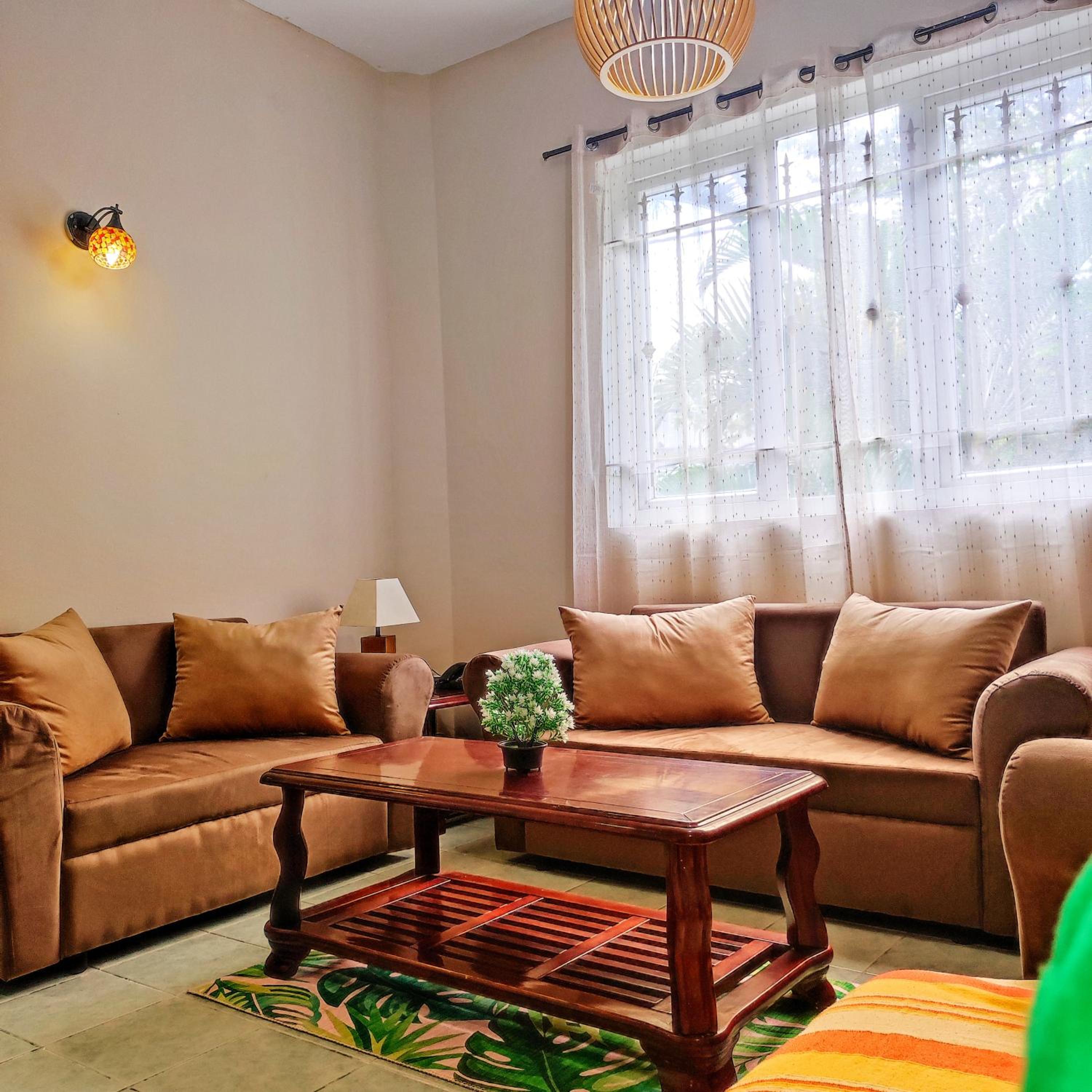Apartment with Balcony photo 1