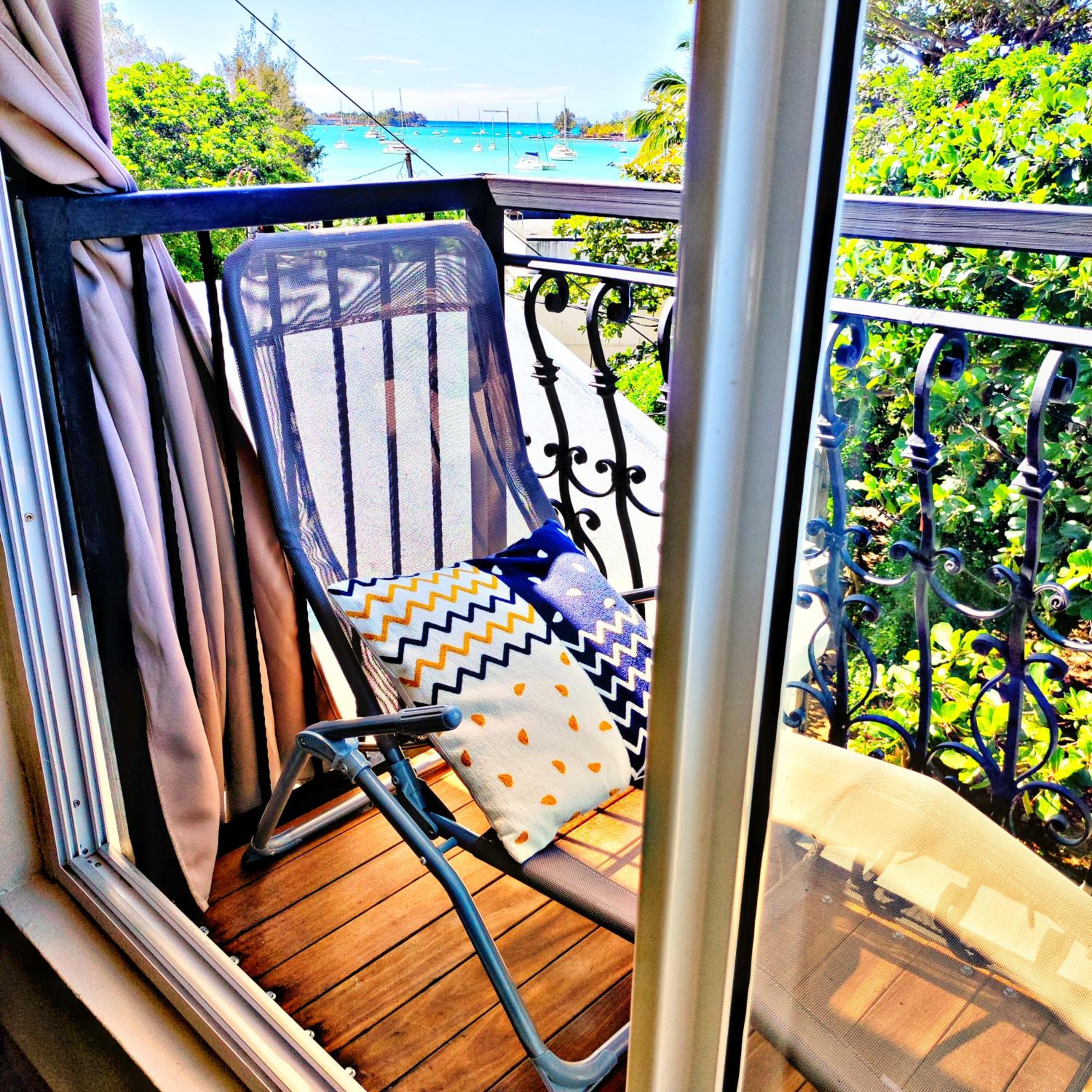 Studio with Sea View photo 2