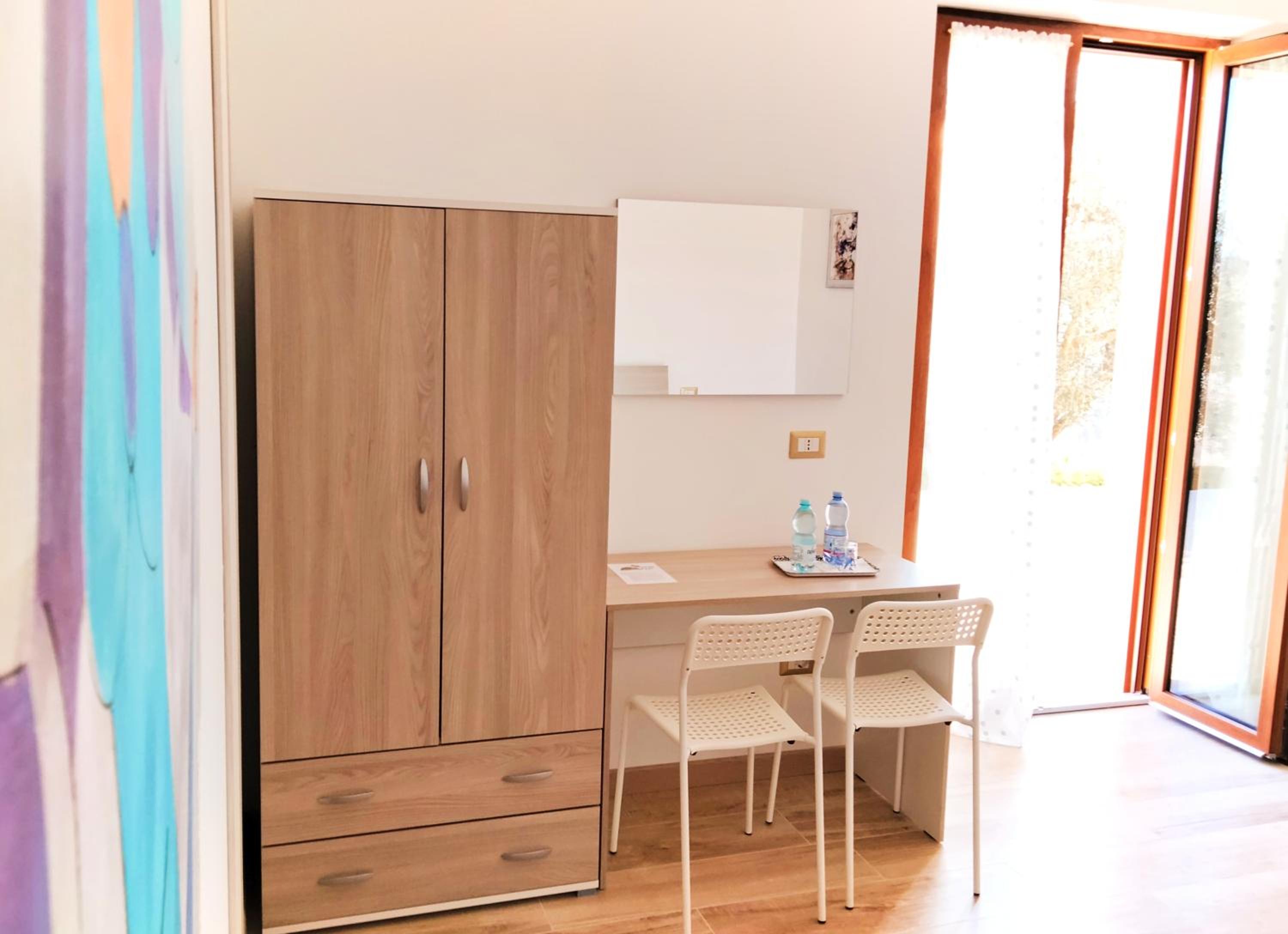 Large Double Room photo 2