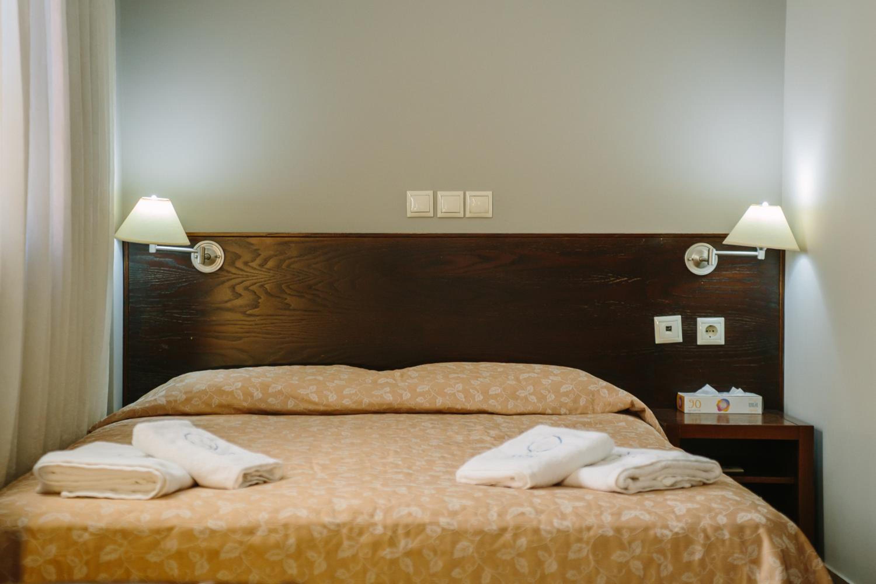 Quadruple Room - Photo 9