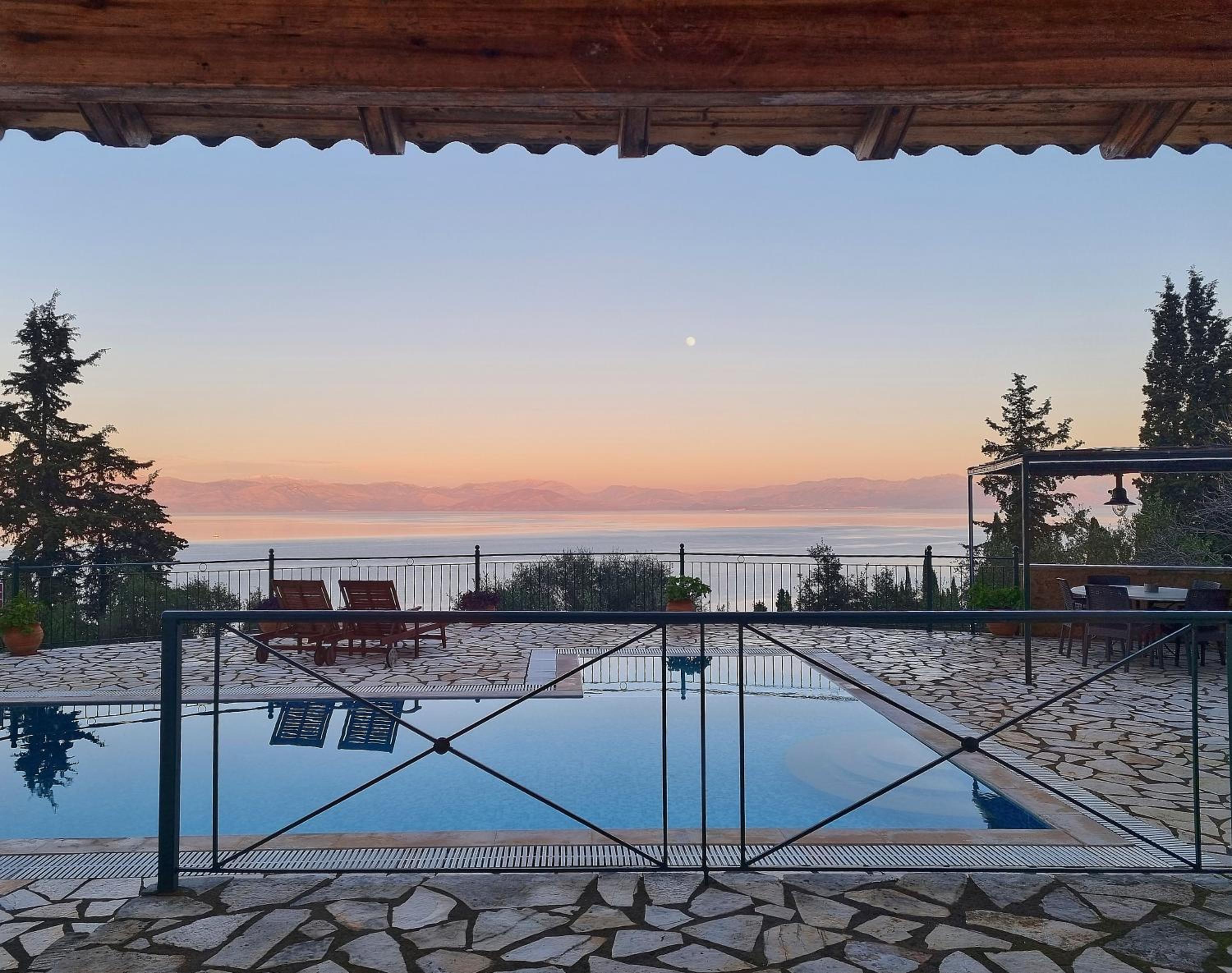 Villa with Private Pool photo 3