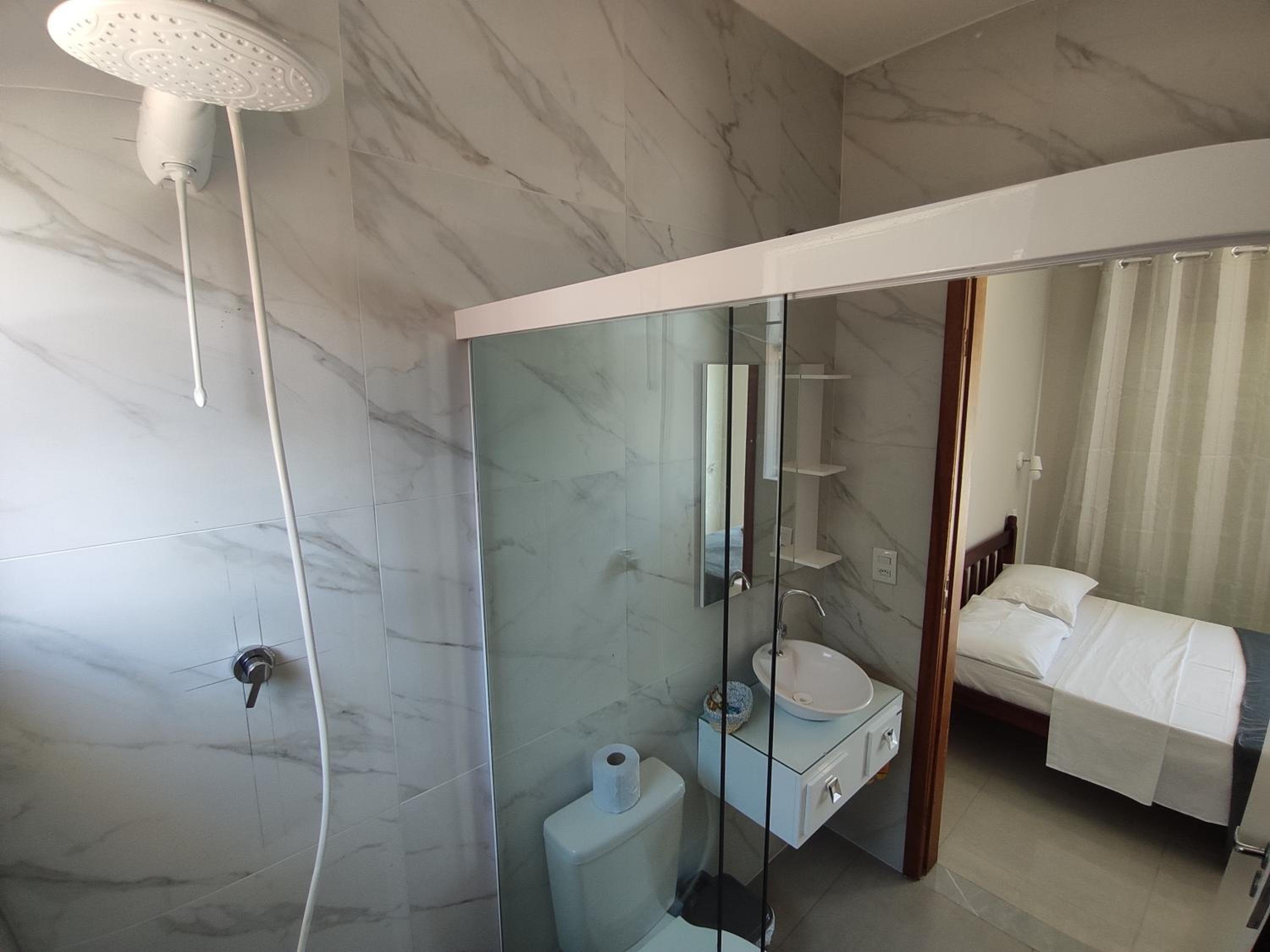 Family Room with Private Bathroom - Photo 6