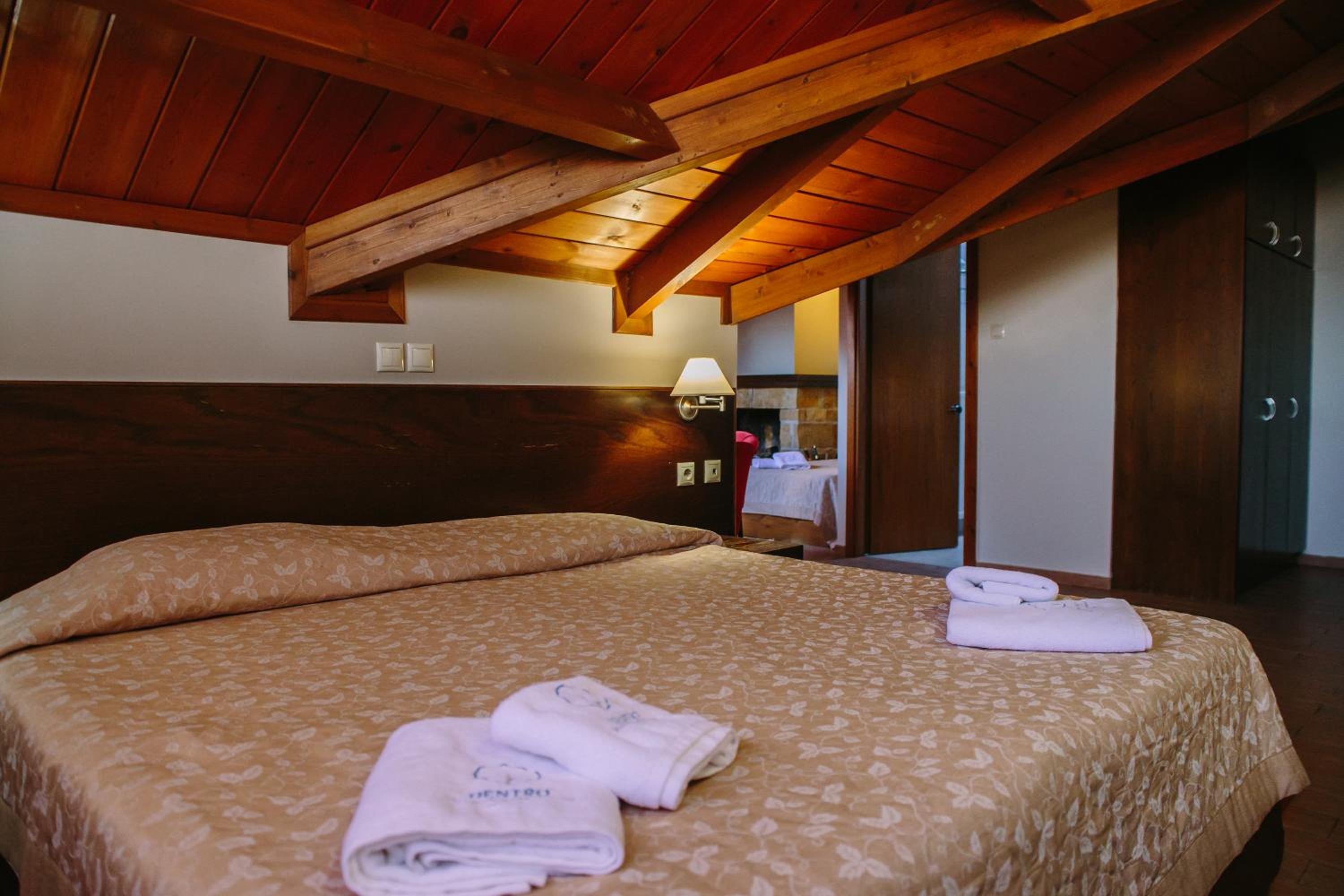 Family Junior Suite - Photo 13