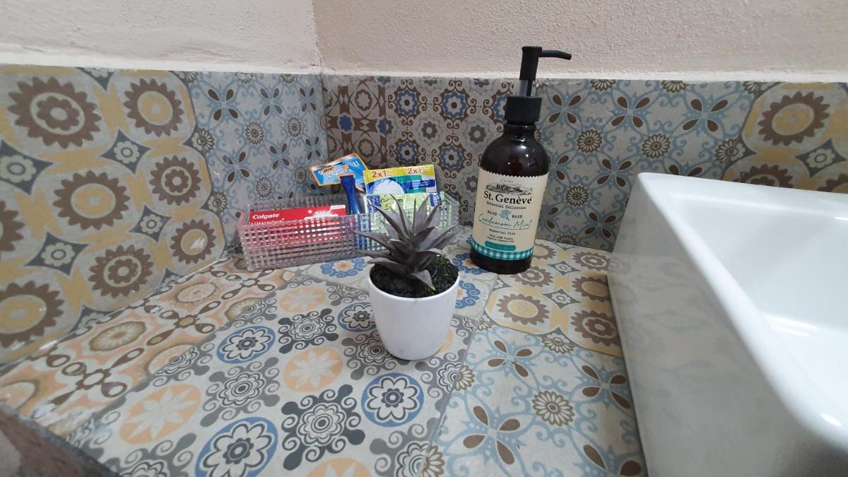 Double Room with Private Bathroom photo 2