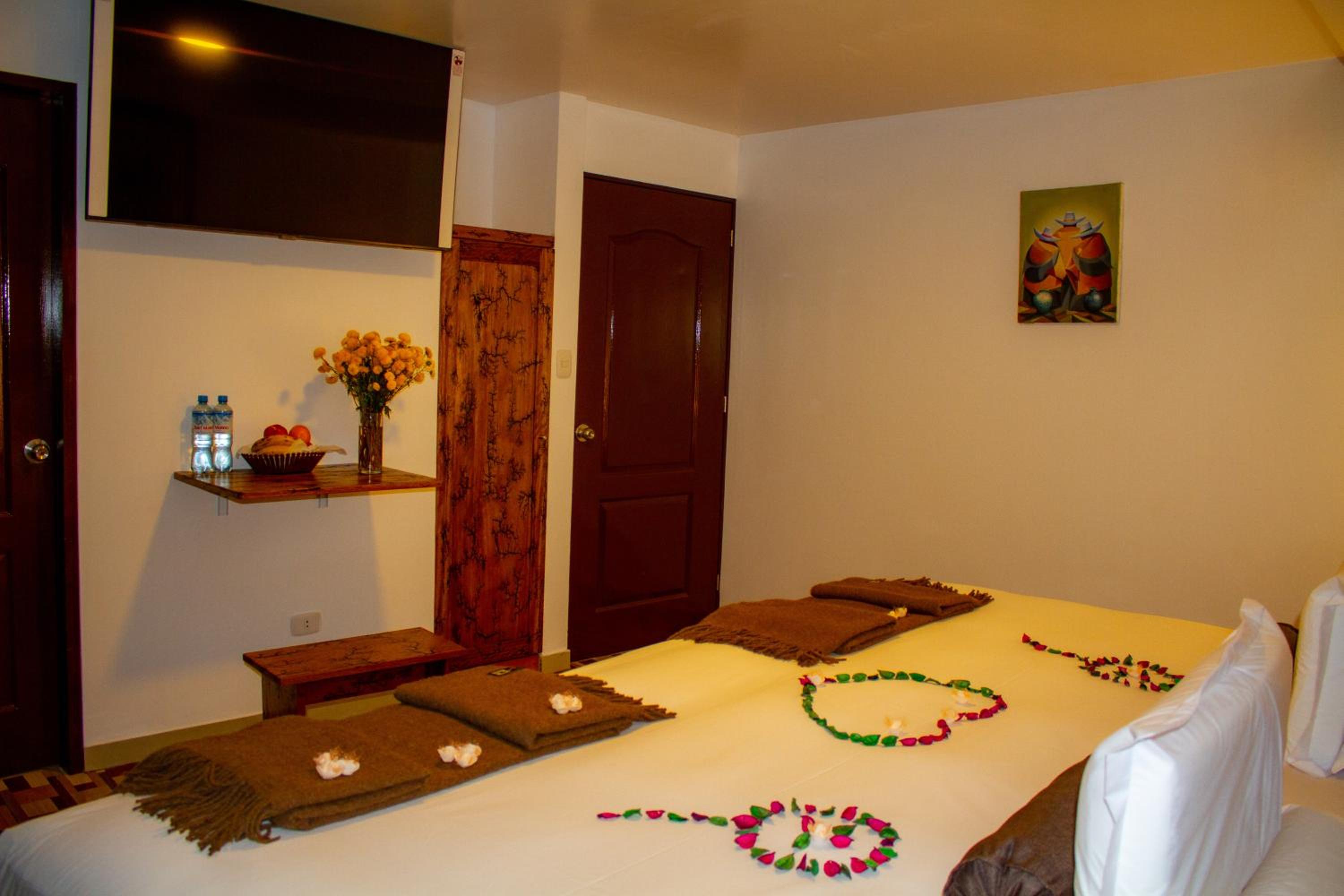 Superior King Room - Photo 26