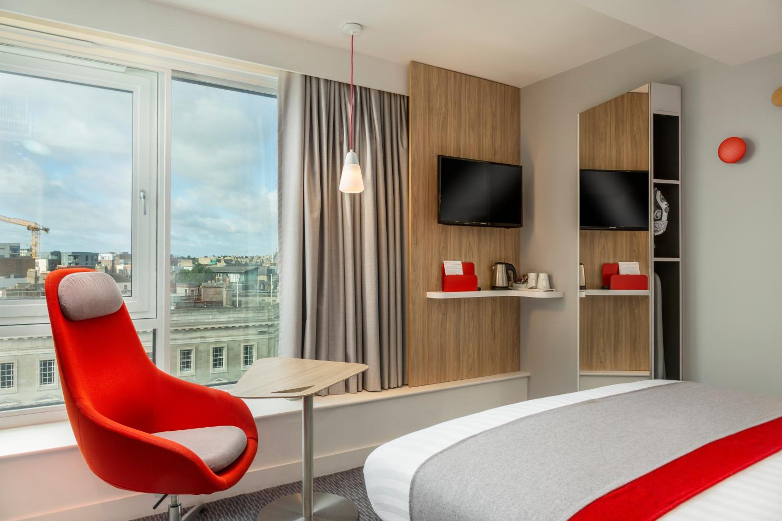 Standard Double Room with City View and Free Hot Breakfast
