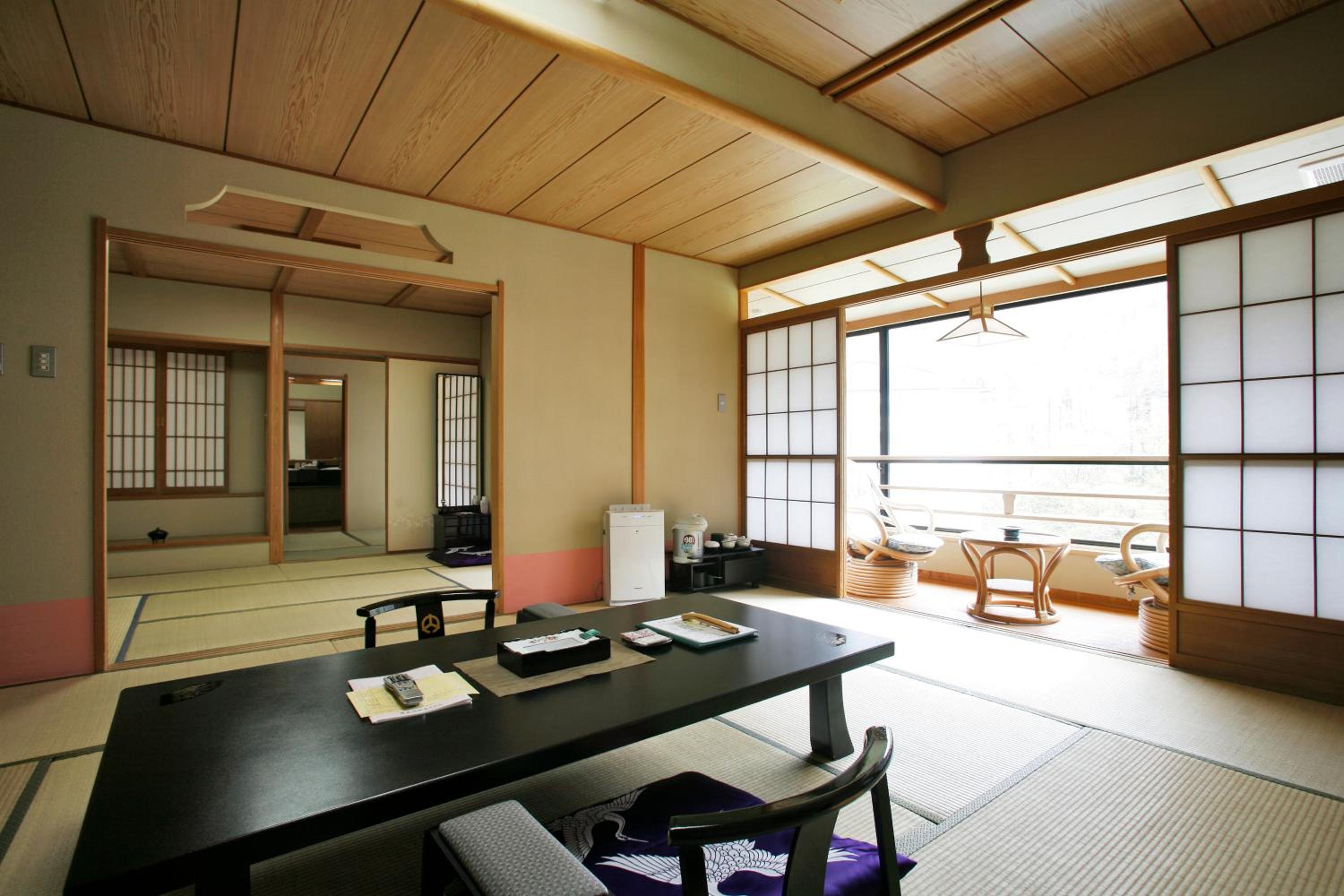 Deluxe Japanese-Style Room - Non-Smoking