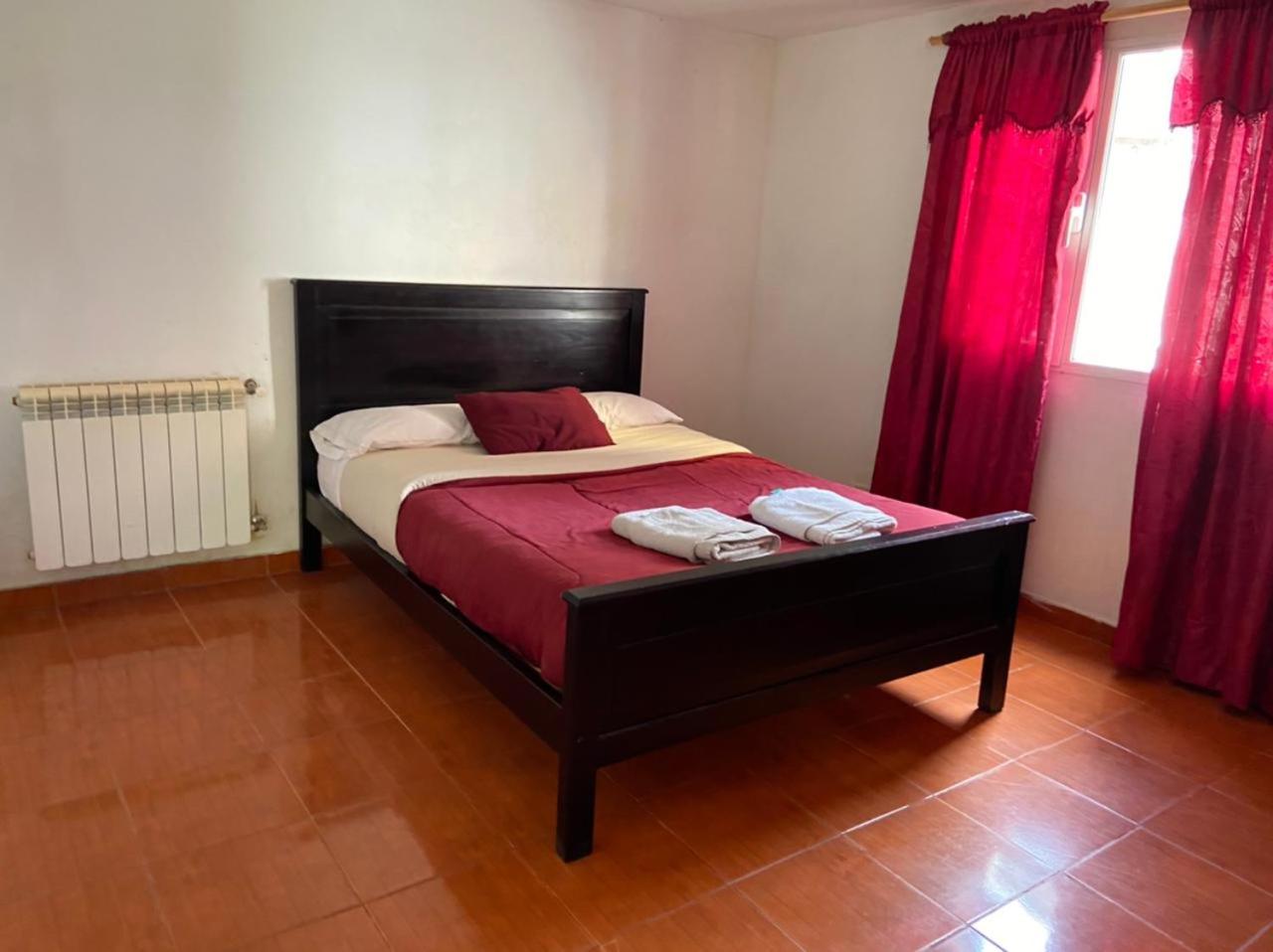 Standard Double Room With Shared Bathroom photo 1