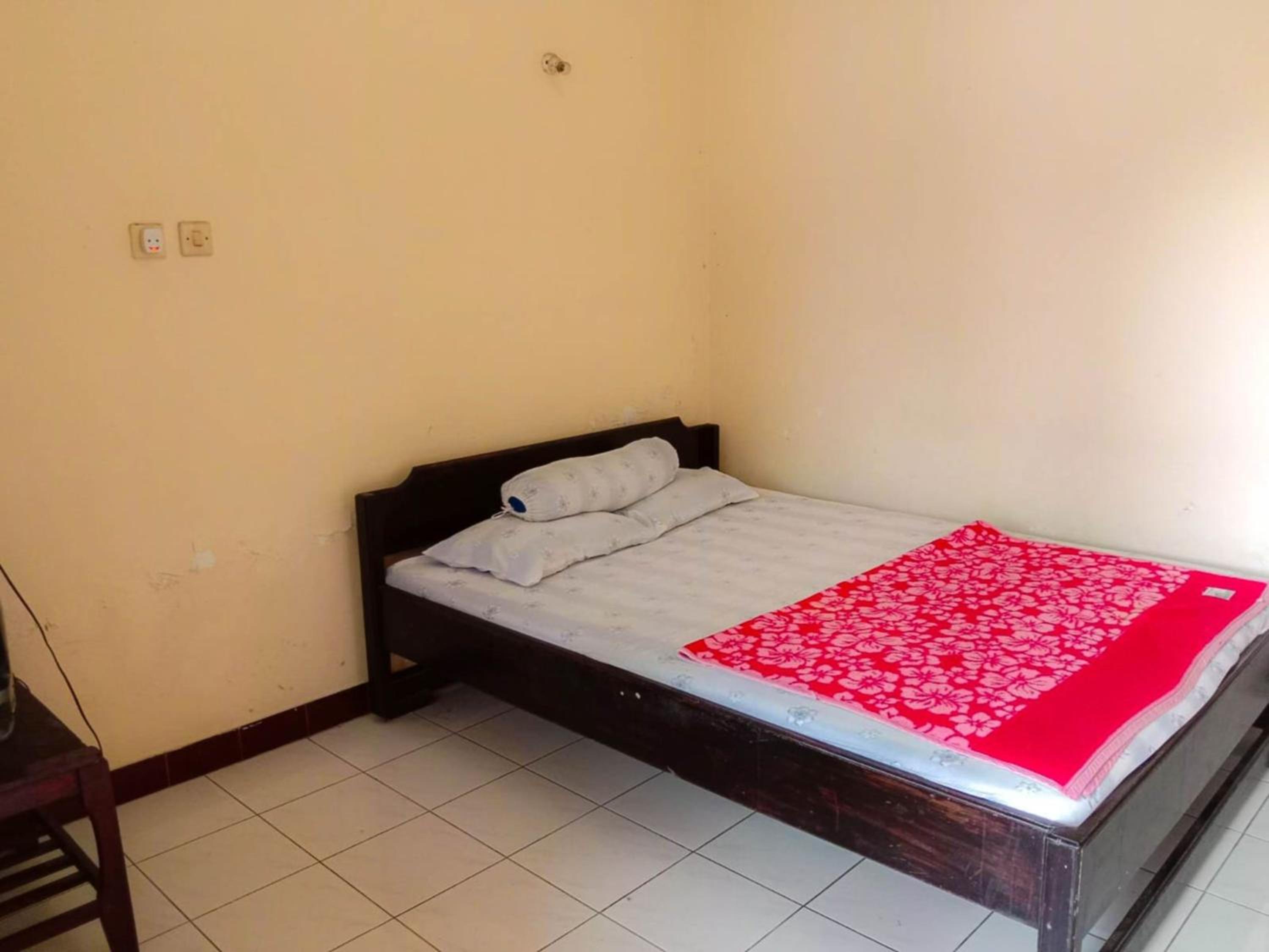 Standard Double Room - Photo 1