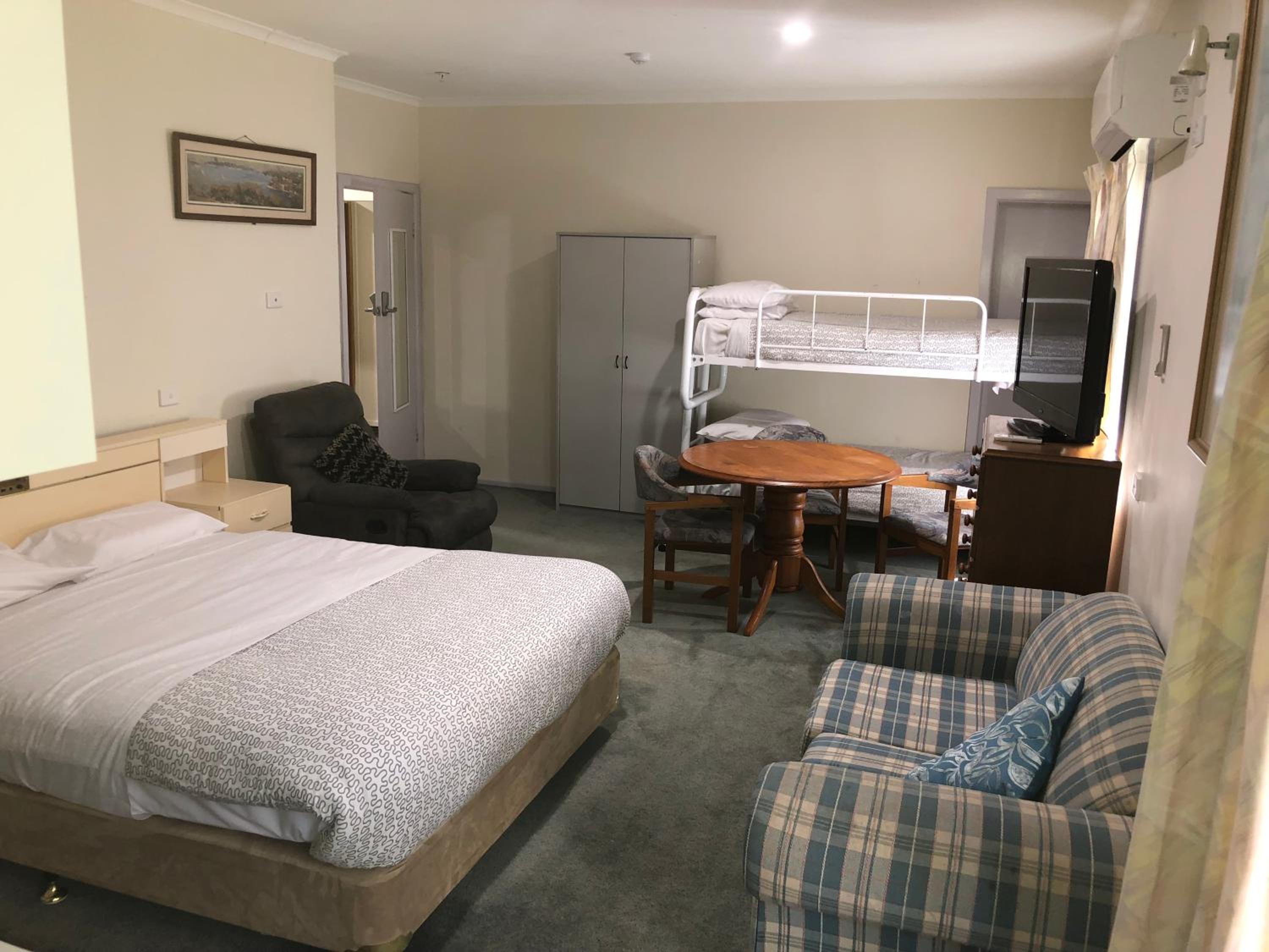 Single Room with Shared Shower and Toilet
