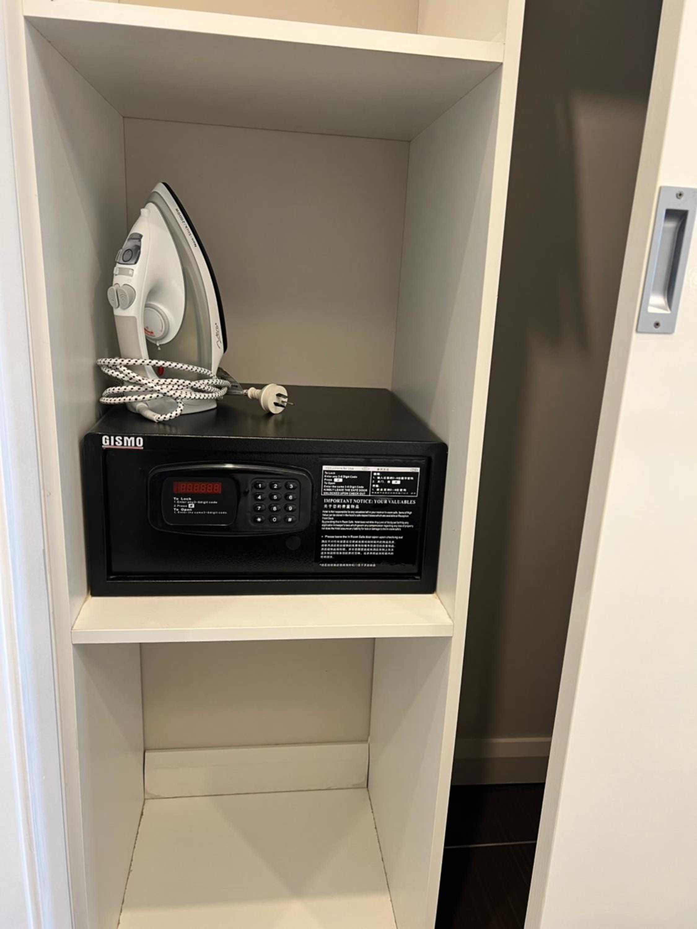 Corporate Room
