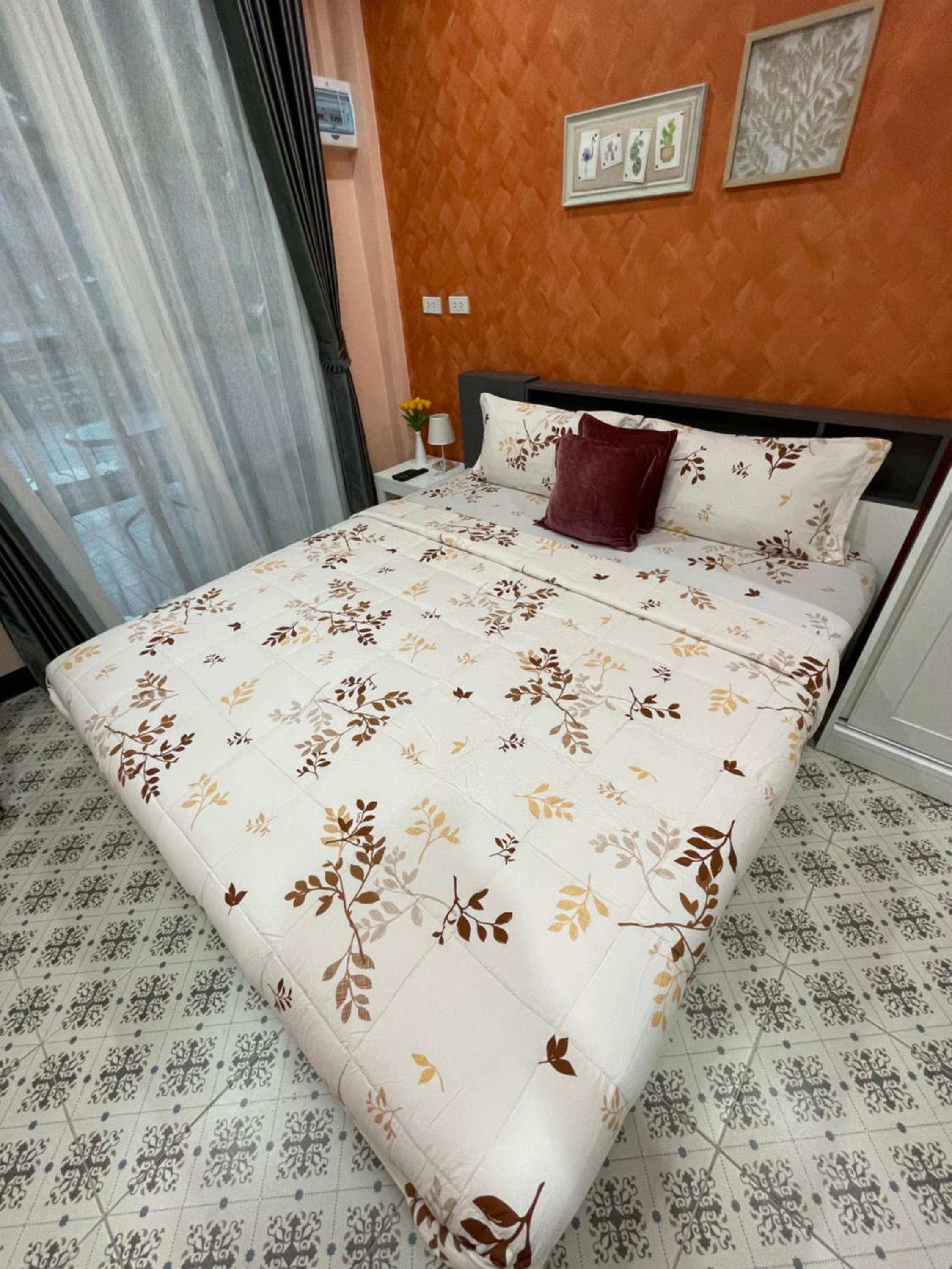 Deluxe Double Room with Bath photo 1