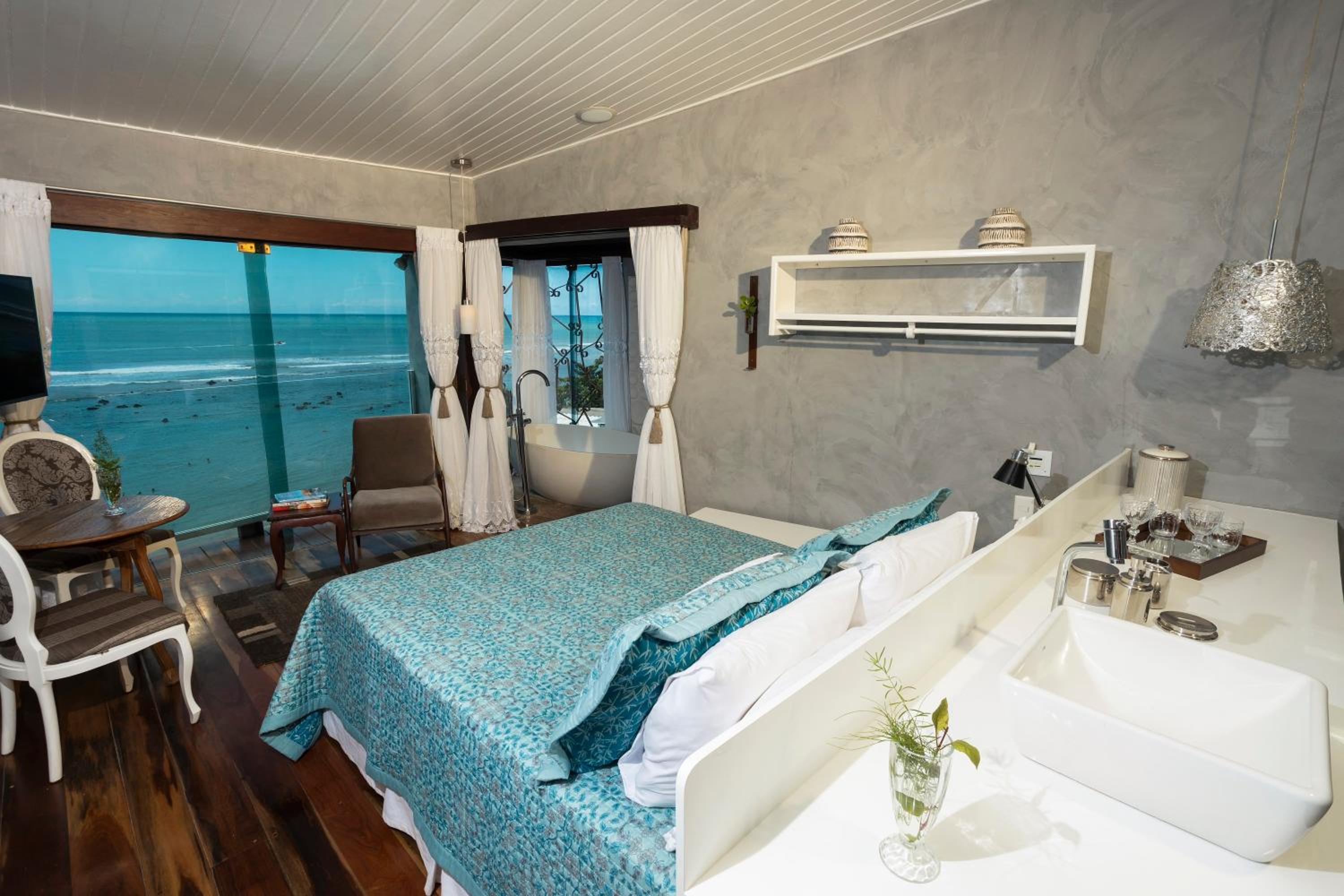 King Suite with Ocean View