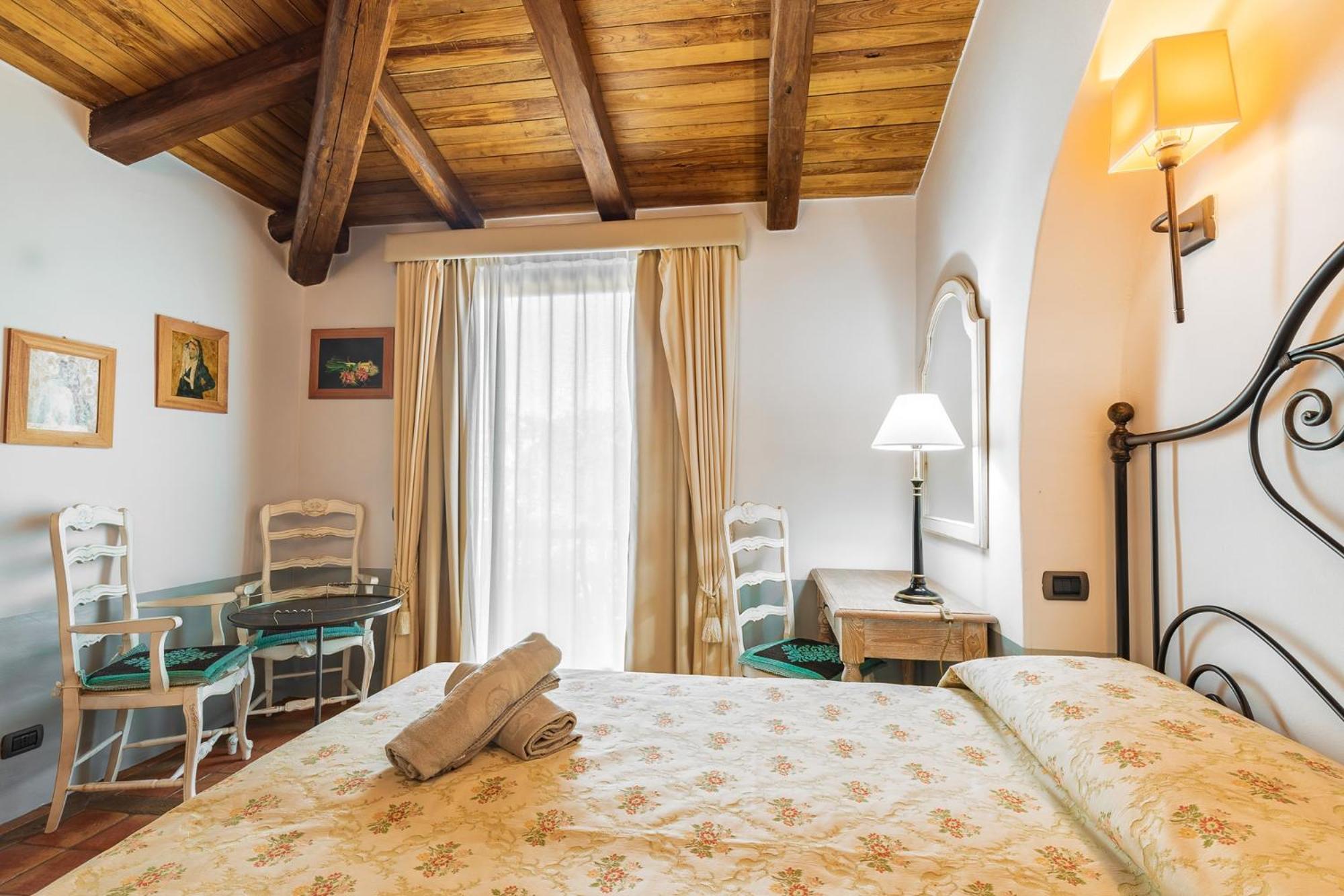 Classic Single Room