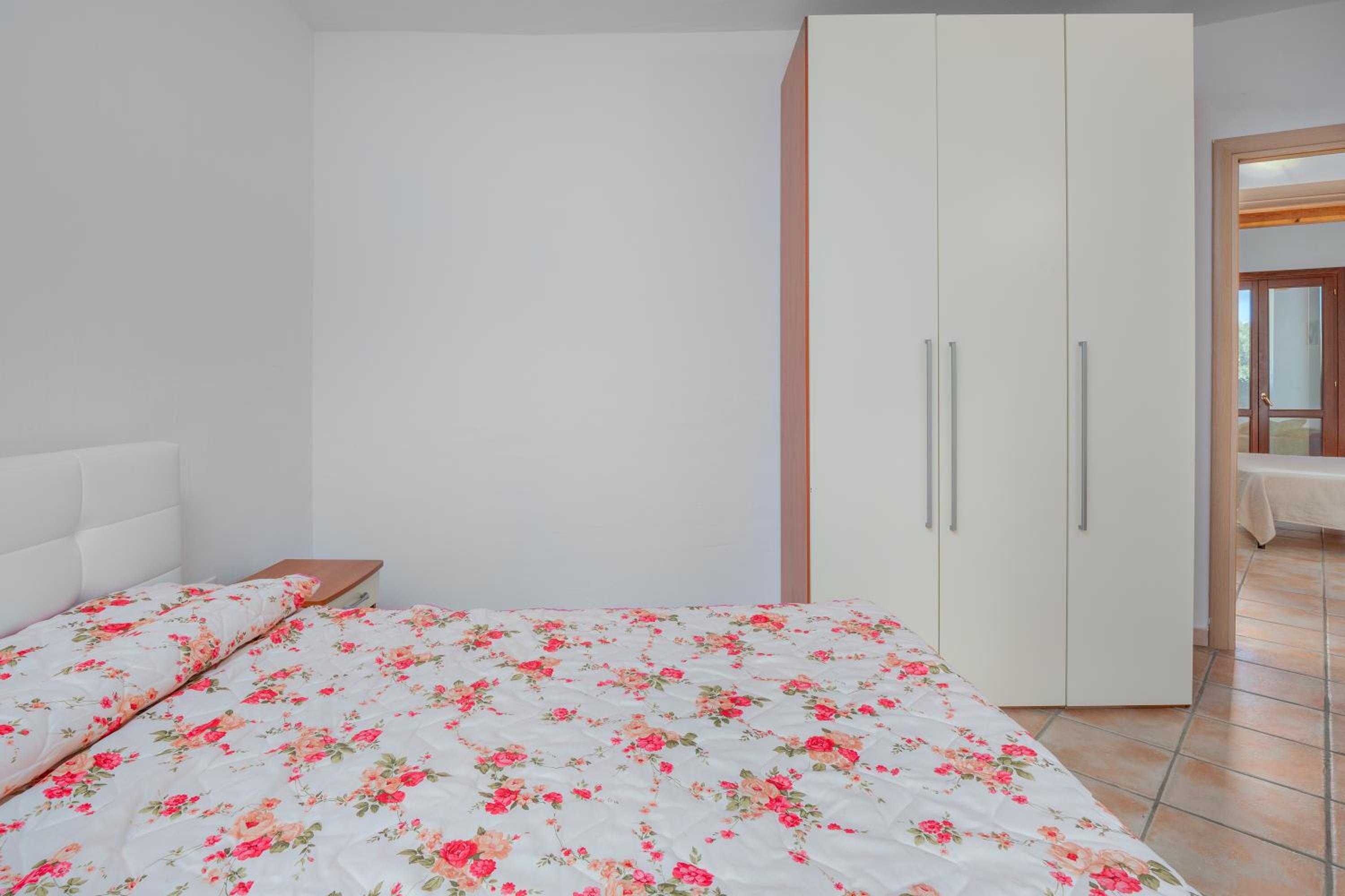 Two-Bedroom Deluxe Apartment with Ocean View photo 2