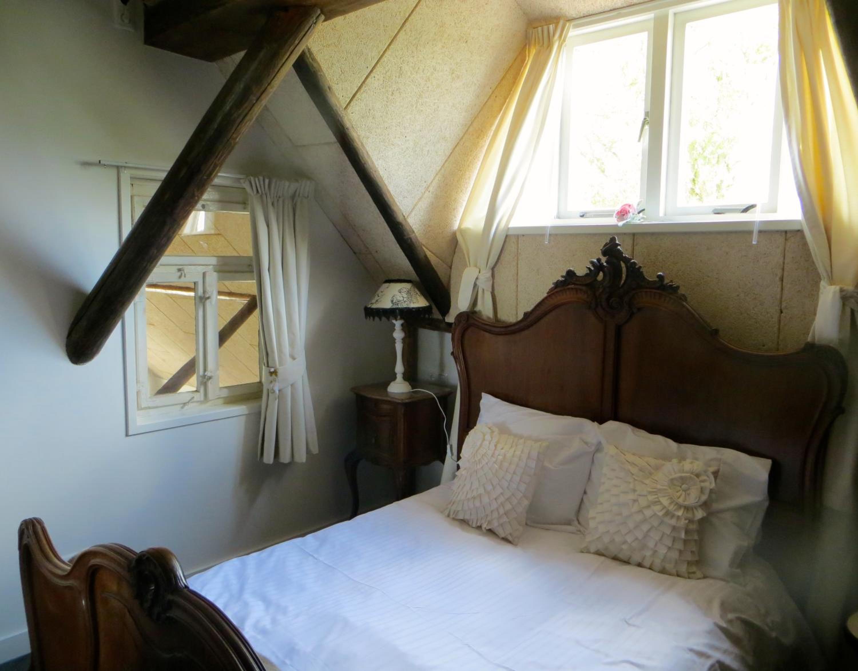 Double Room with Private Bathroom photo 3