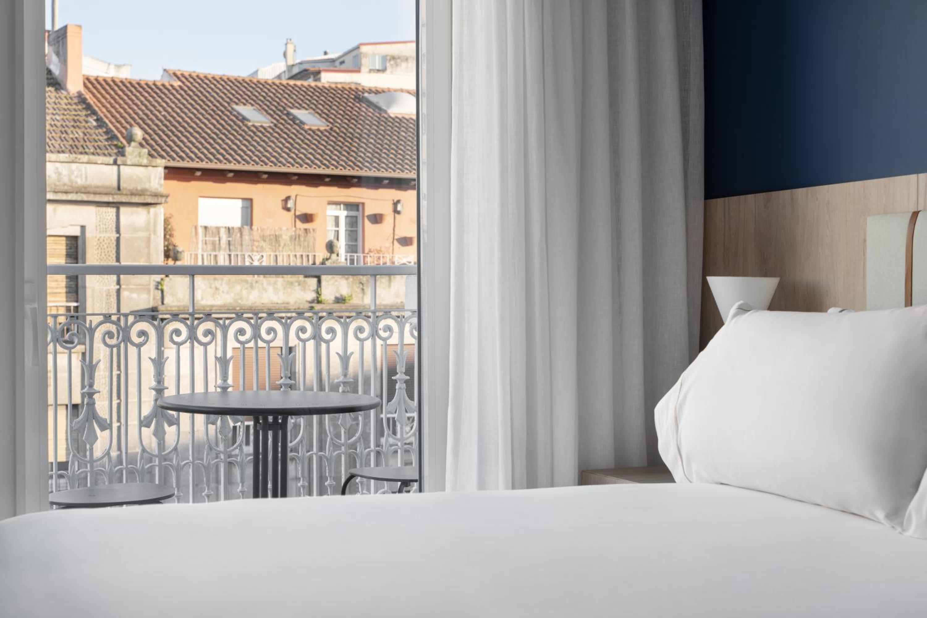 Deluxe Double Room with Terrace photo 2