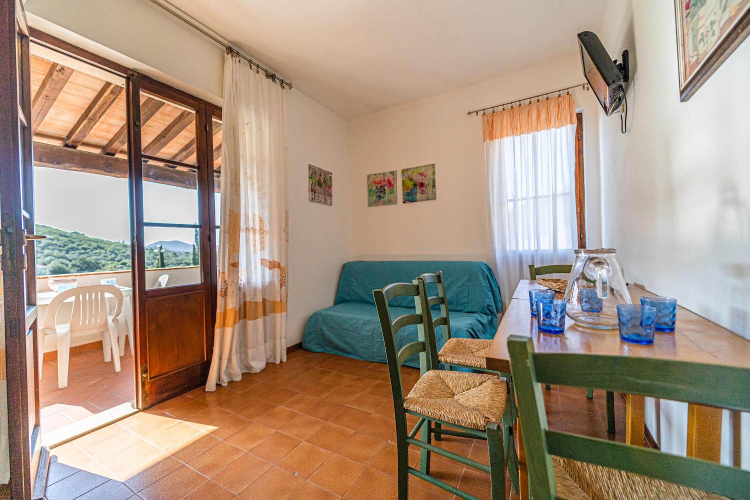 One-Bedroom House photo 1