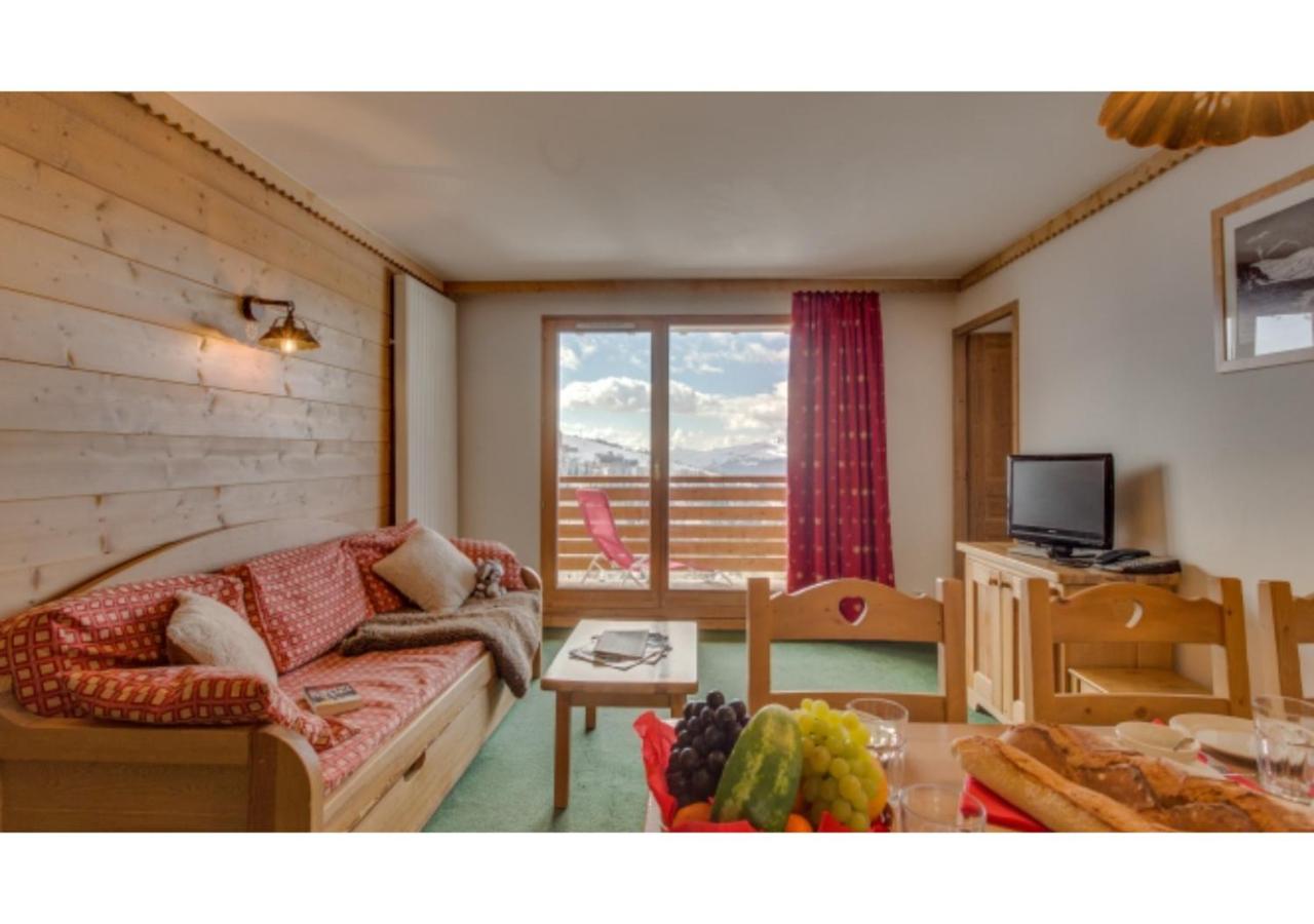 3 Room Alcove Apartment 8 People