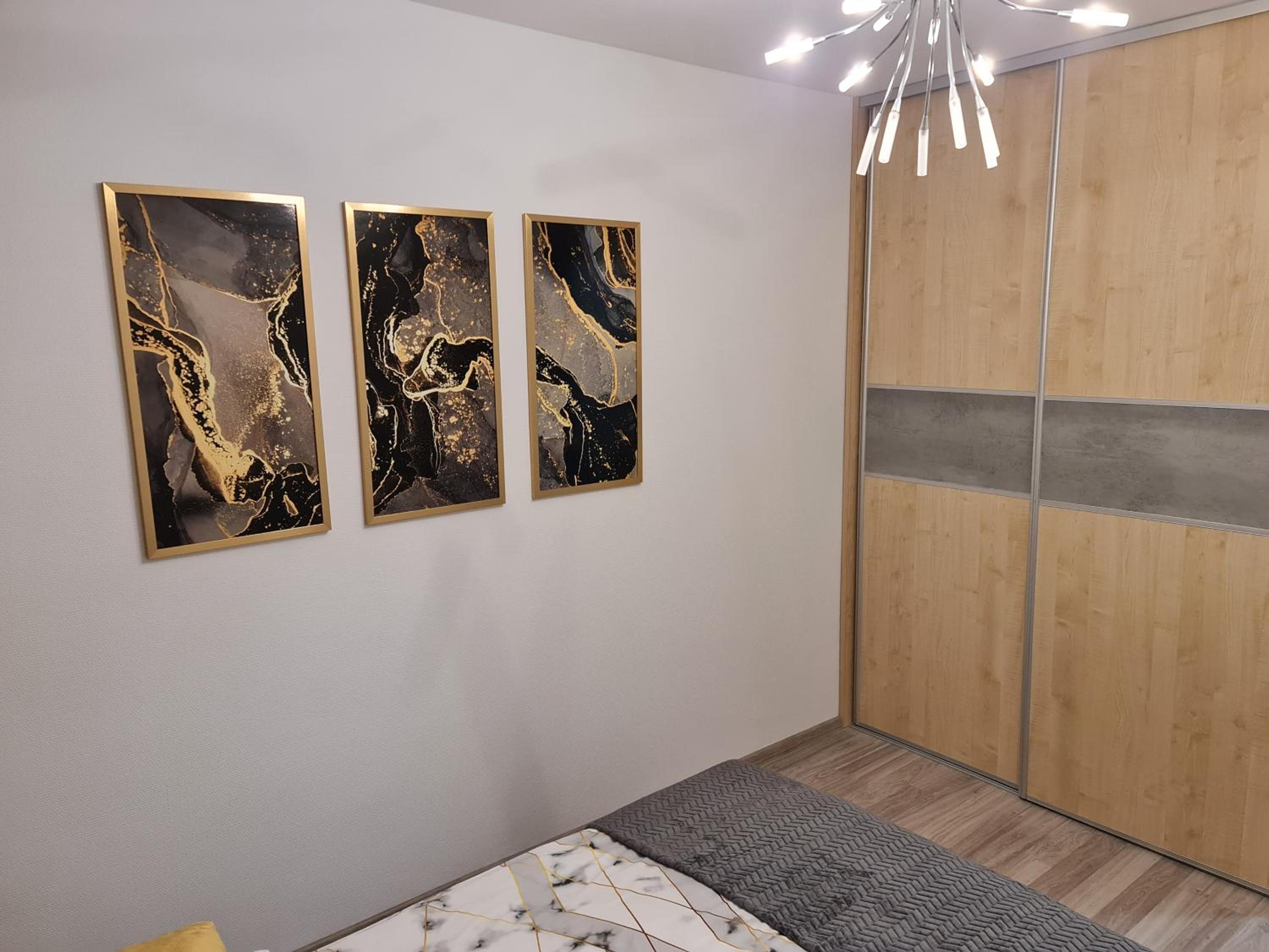 One-Bedroom Apartment - Photo 10