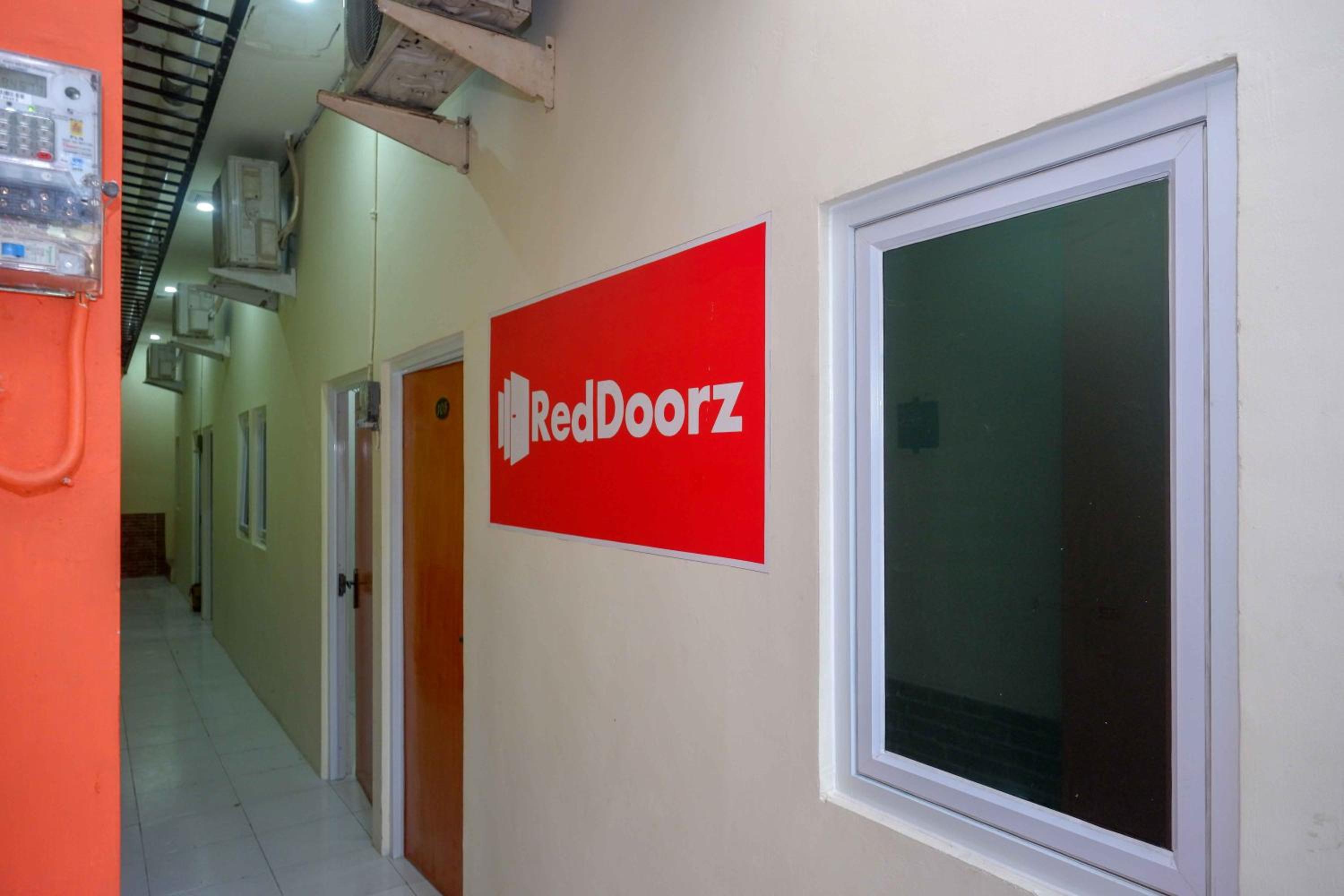 Double Room - Photo 9