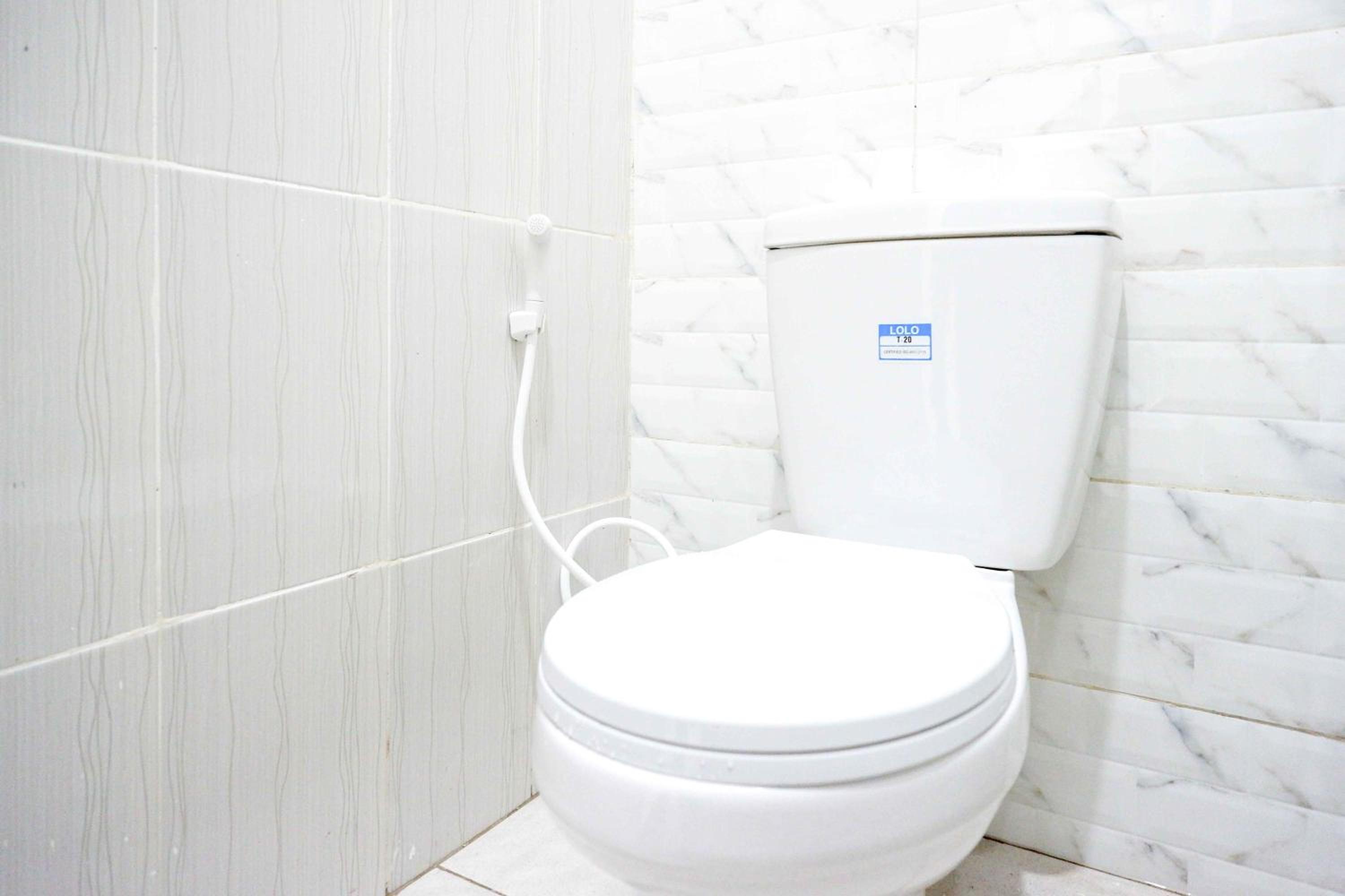 Double Room - Photo 8