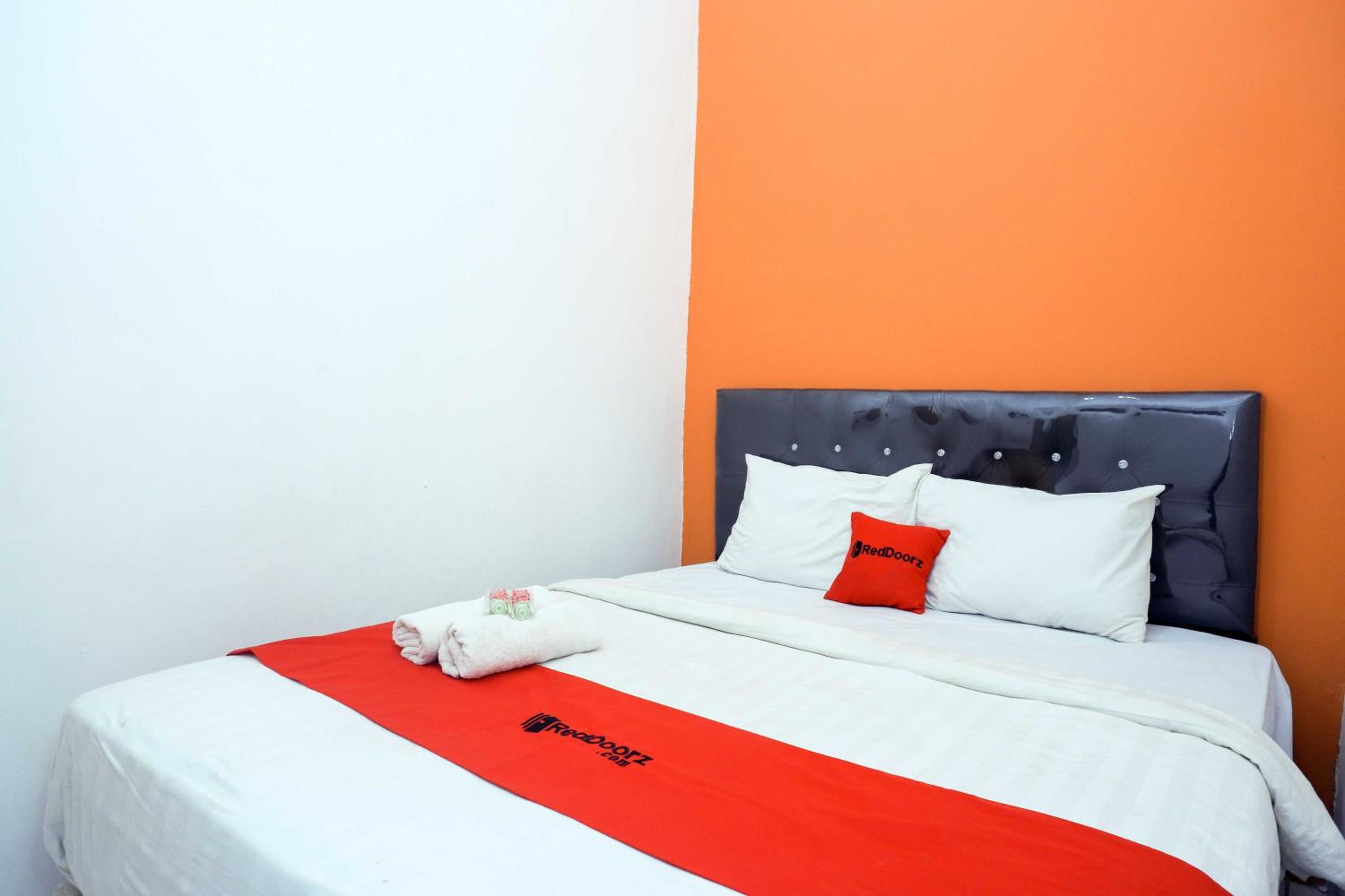 Double Room - Photo 5