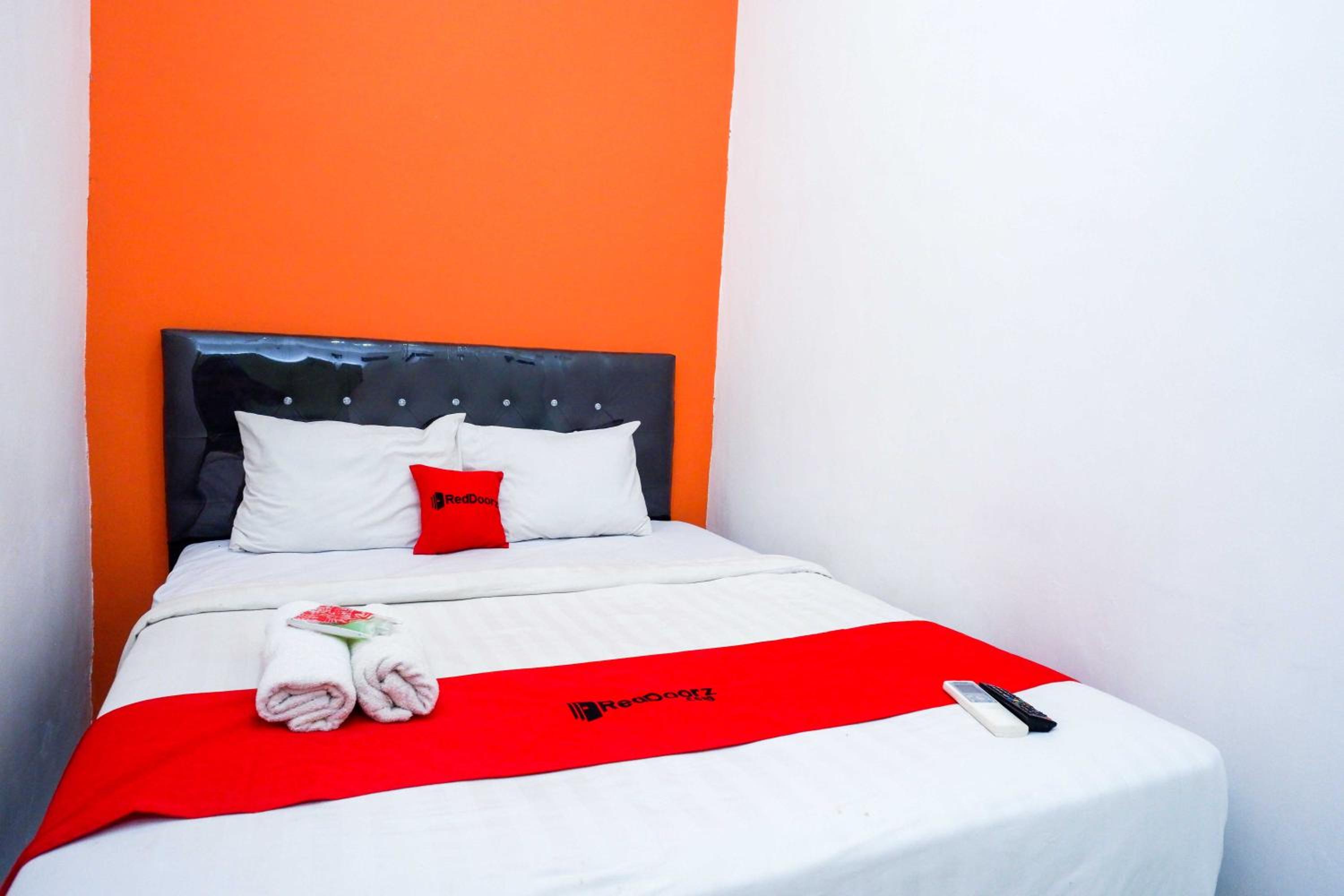 Double Room - Photo 2