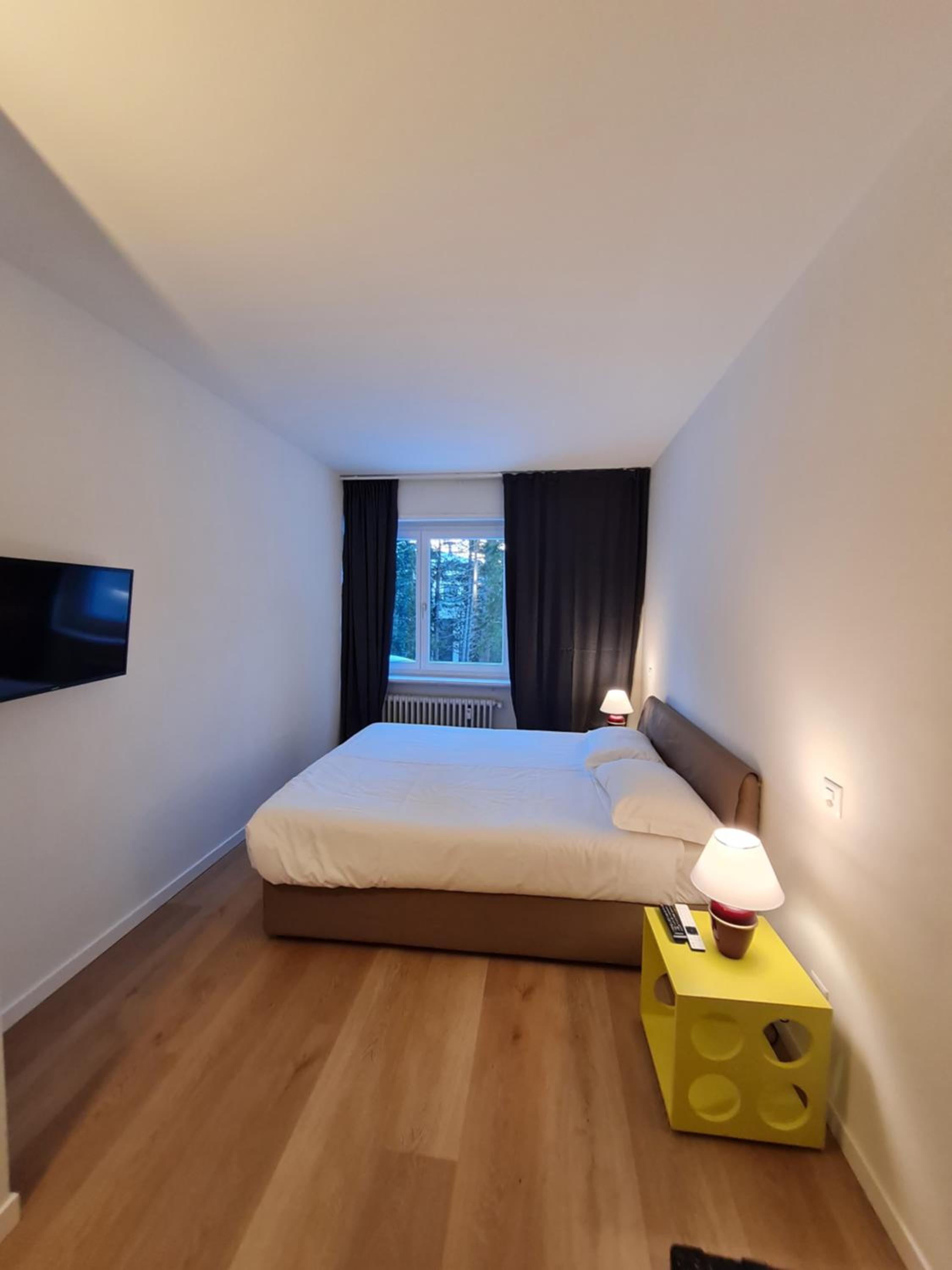Two-Bedroom Apartment - Photo 8