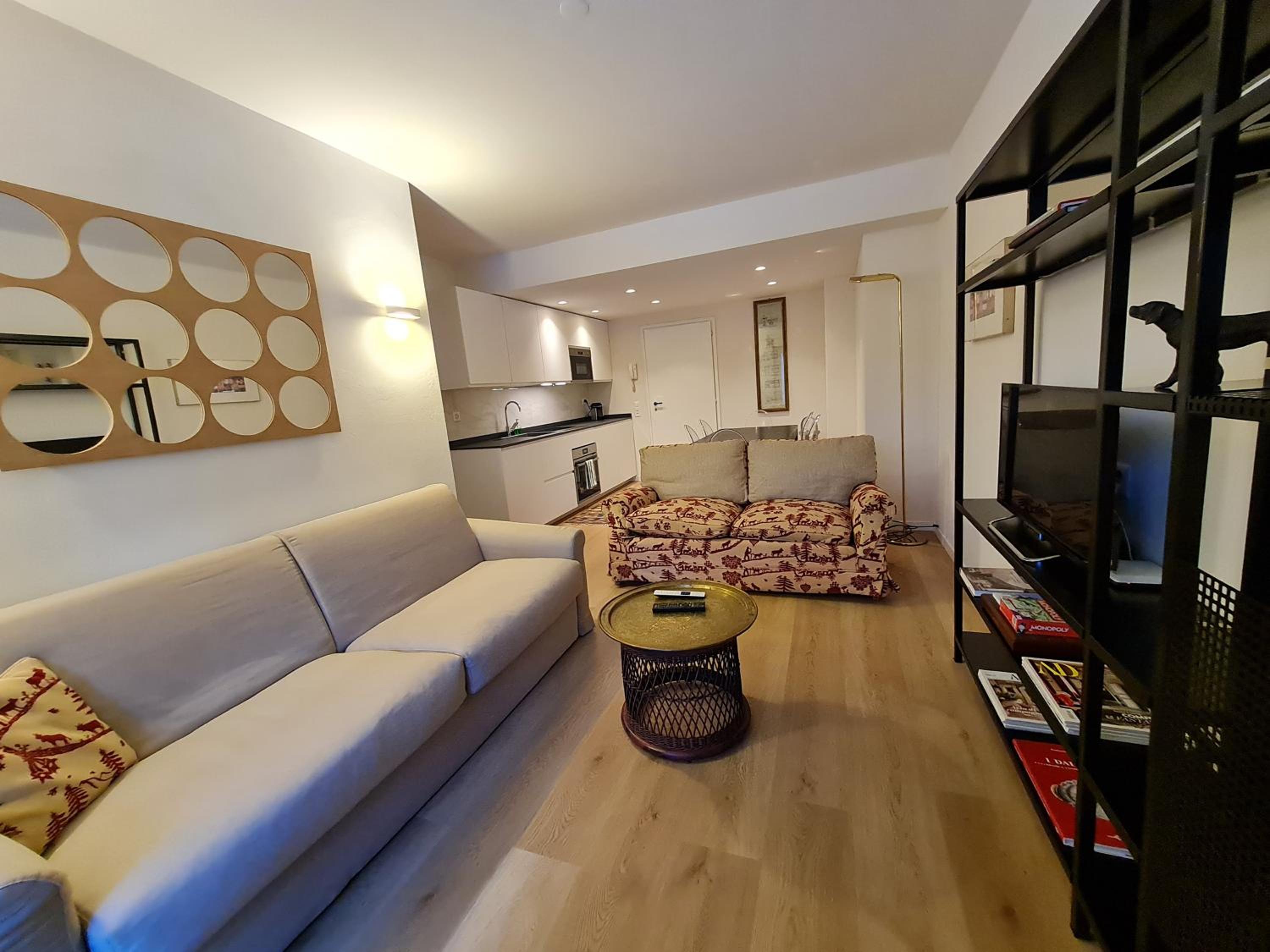 Two-Bedroom Apartment - Photo 34