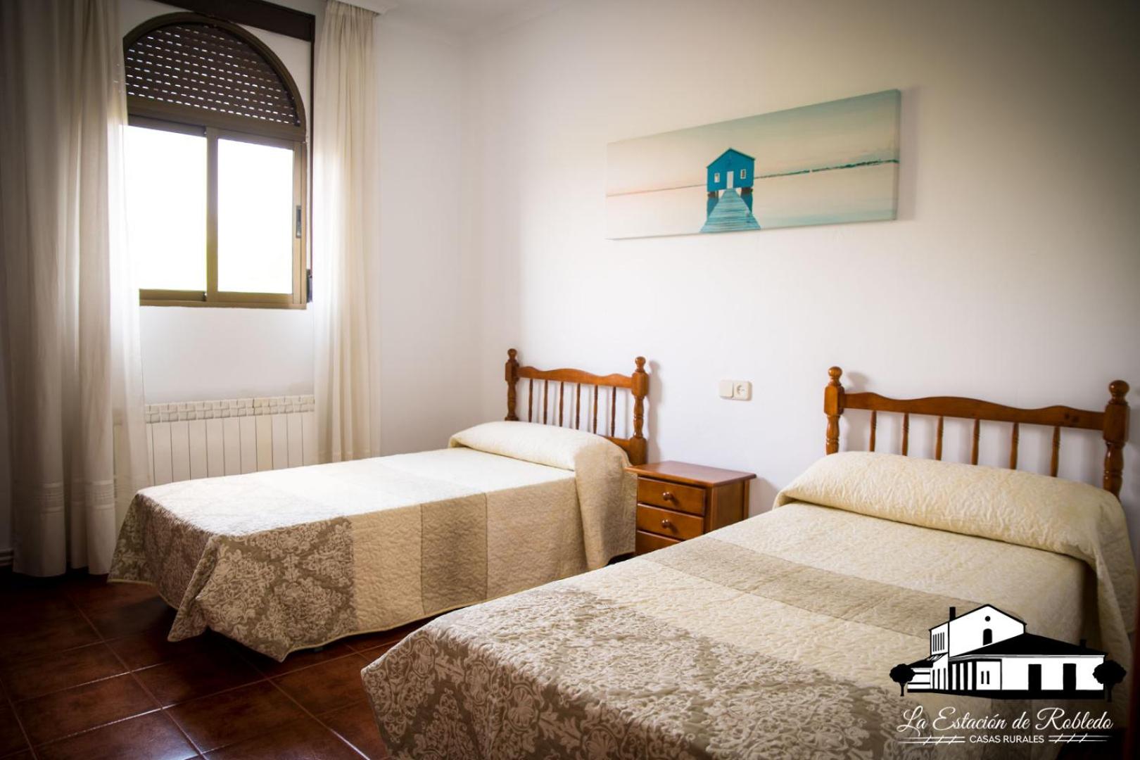 Four-Bedroom House - Photo 4