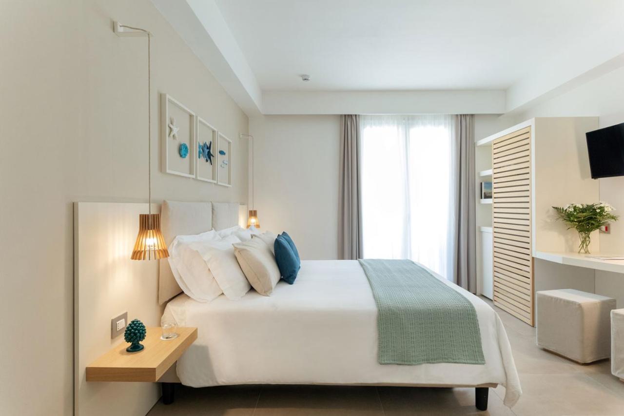 Classic Quadruple Room