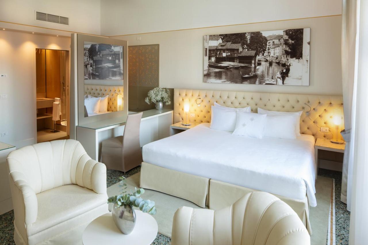 Junior Suite with View