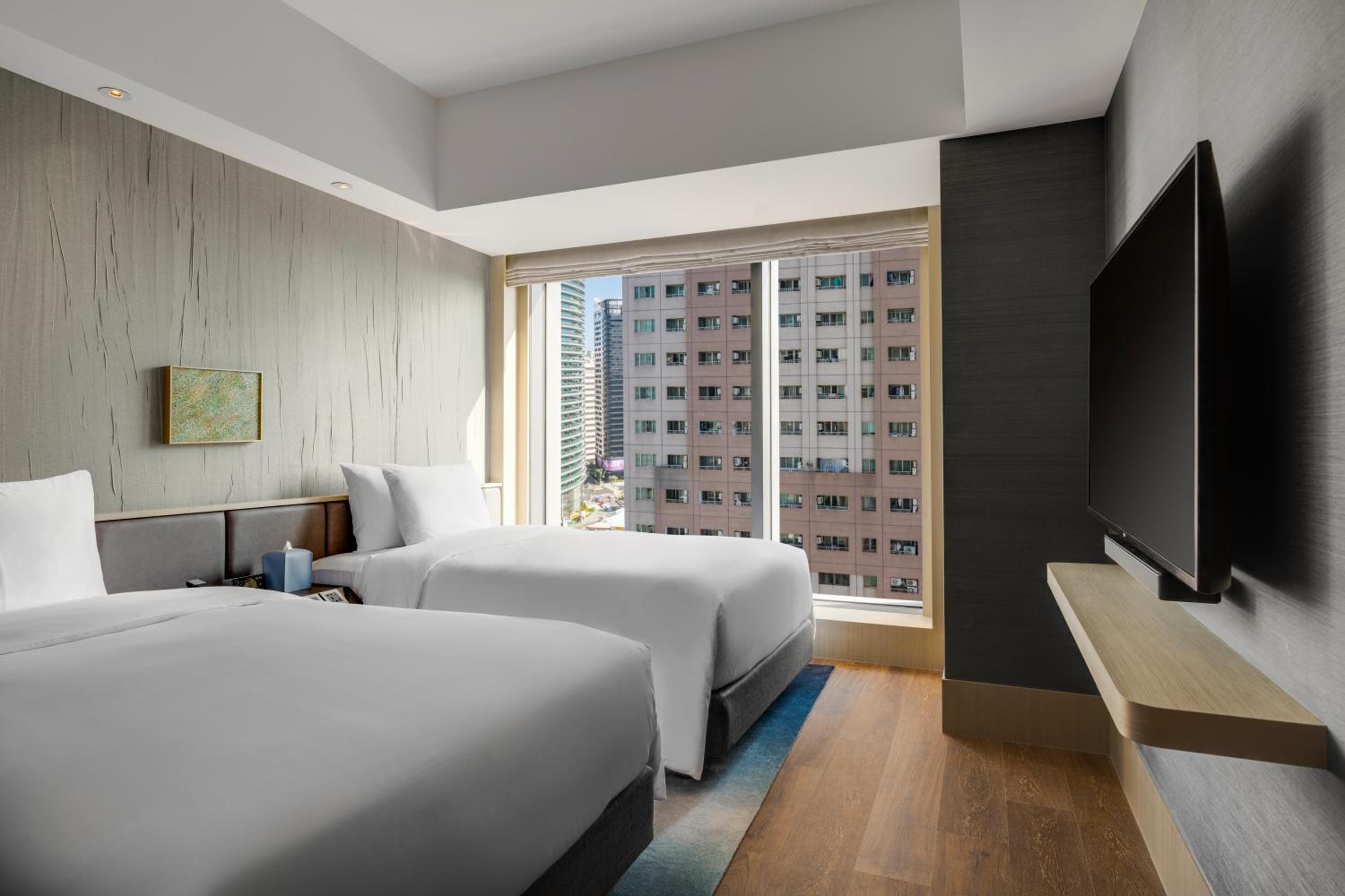 Junior Twin Suite - Photo 1