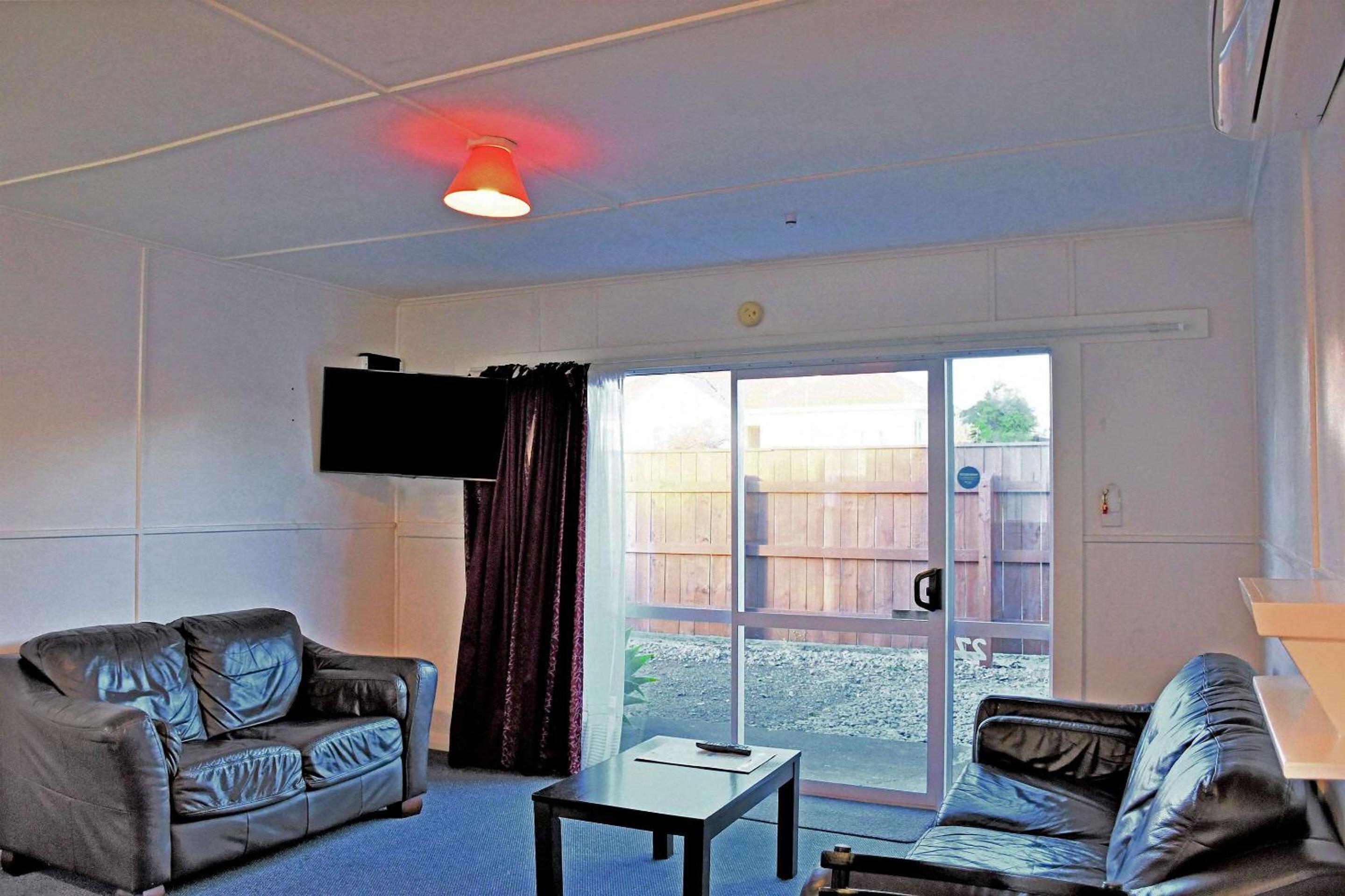 Two-Bedroom Apartment photo 3