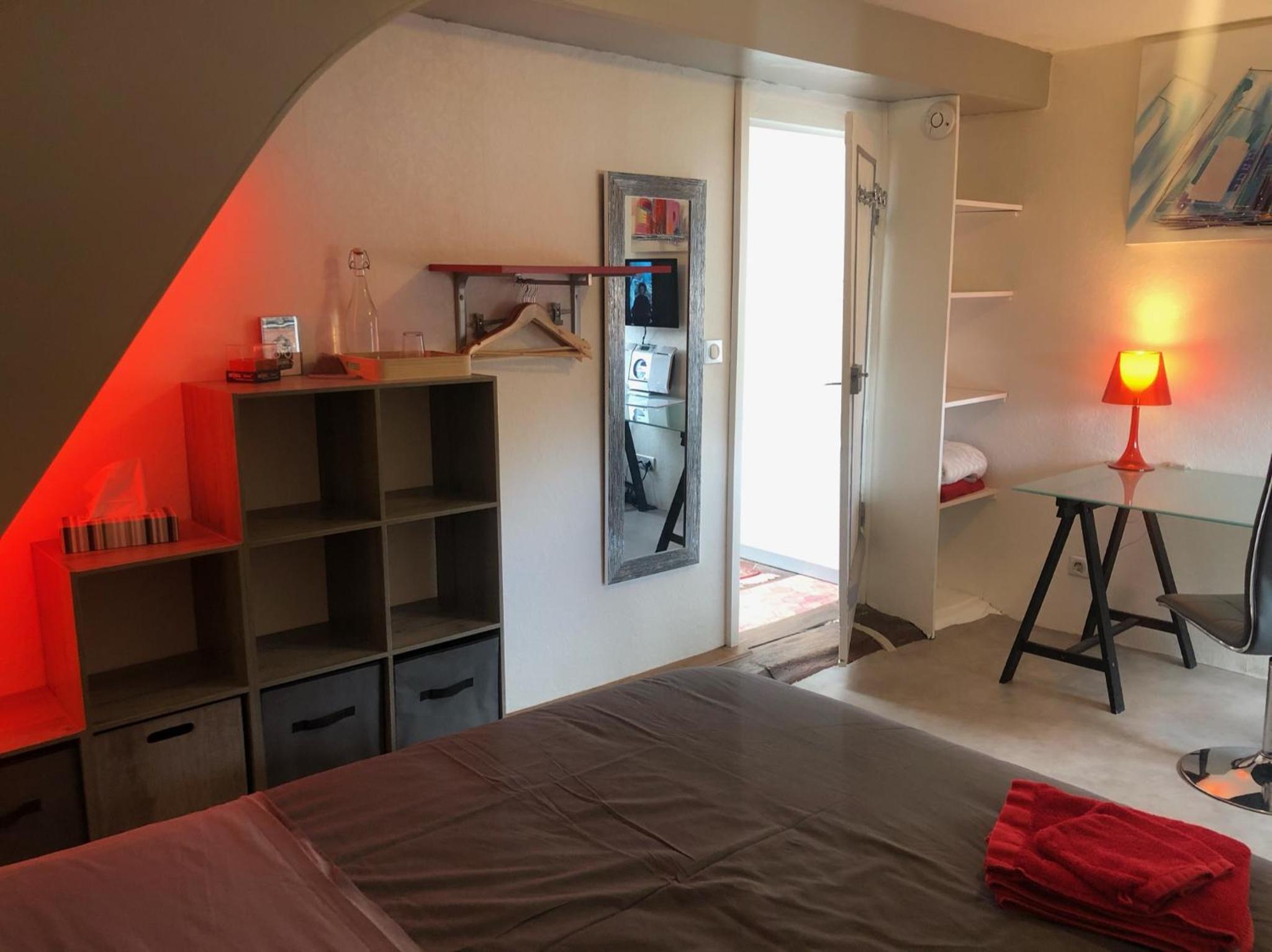 Double Room - Photo 2
