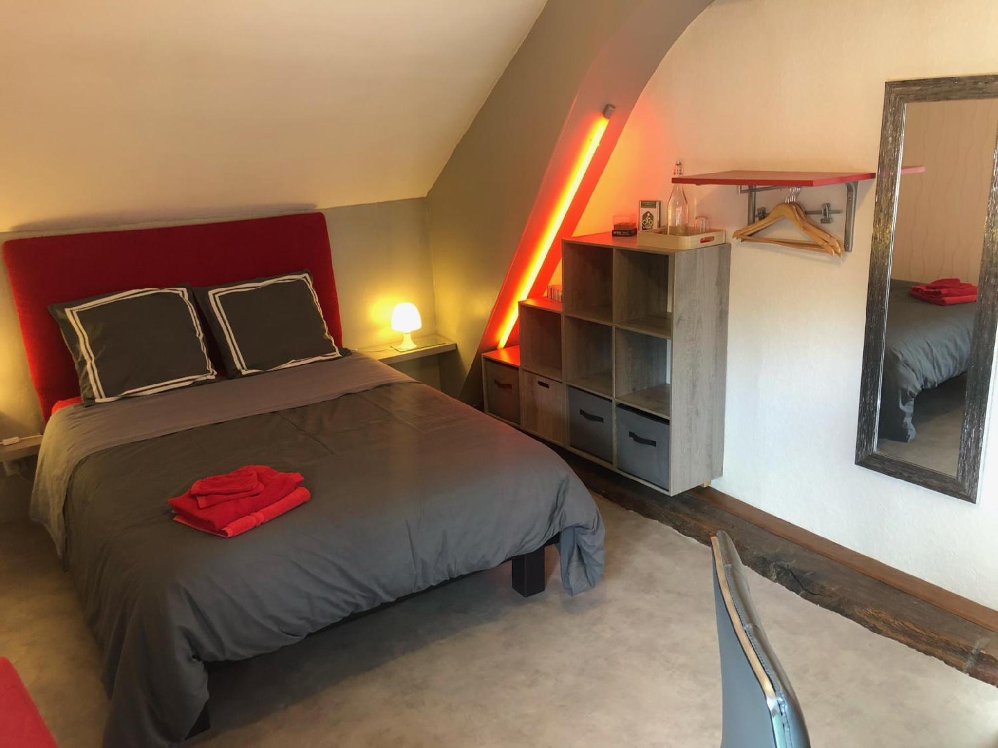 Double Room - Photo 5