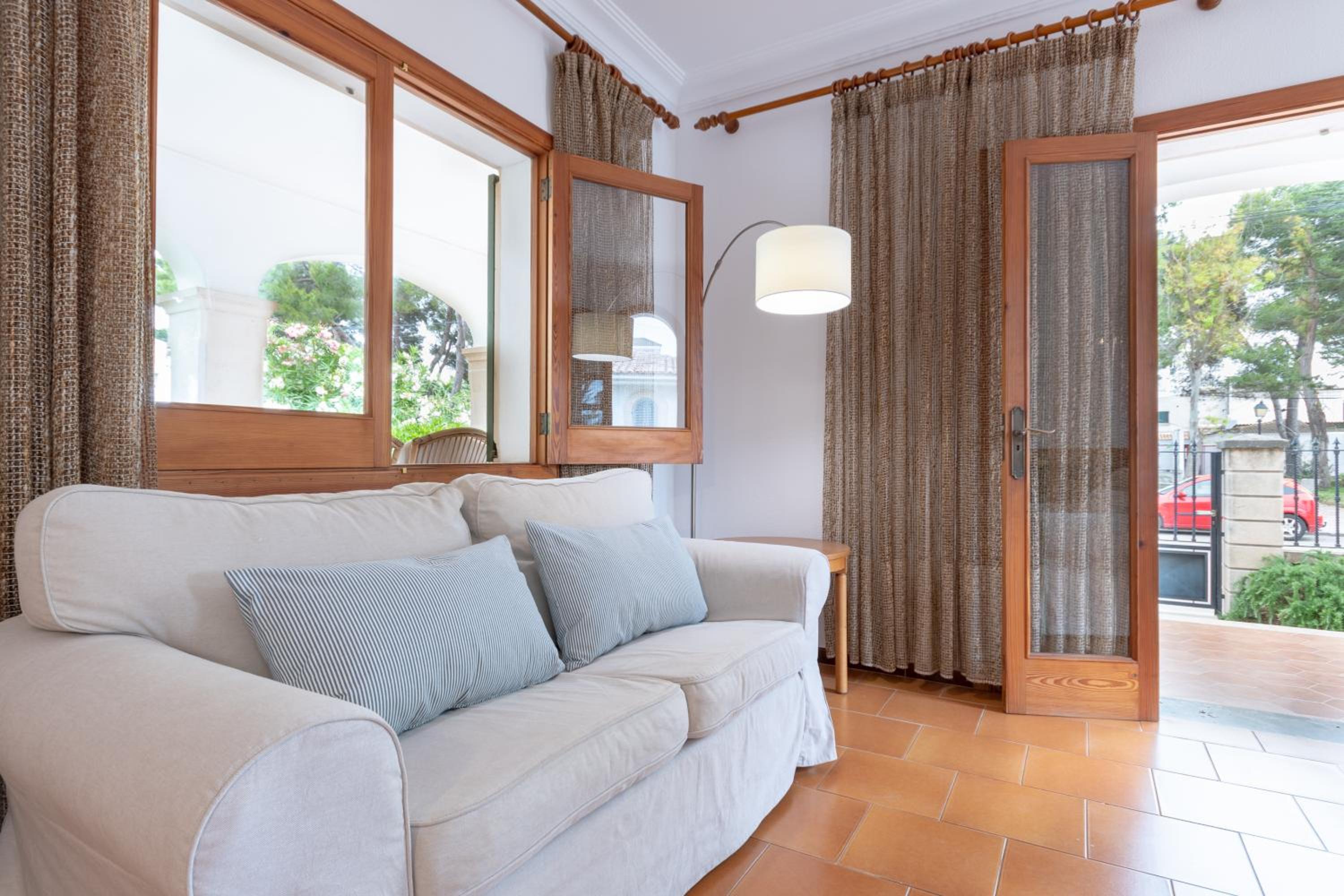Villa de Tres Habitaciones