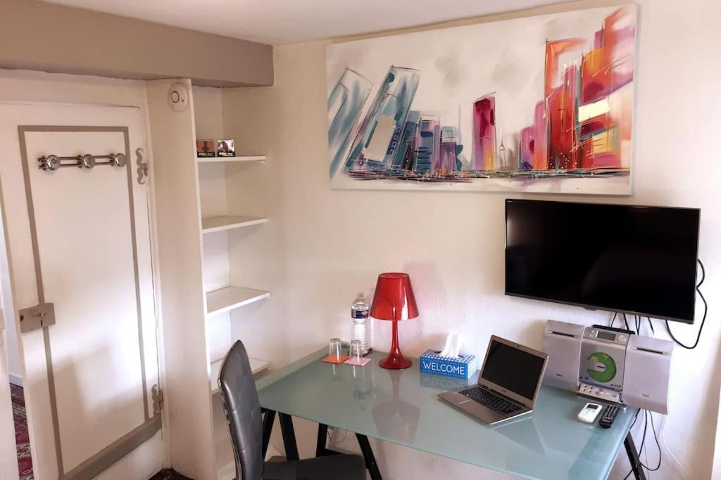 Double Room - Photo 6