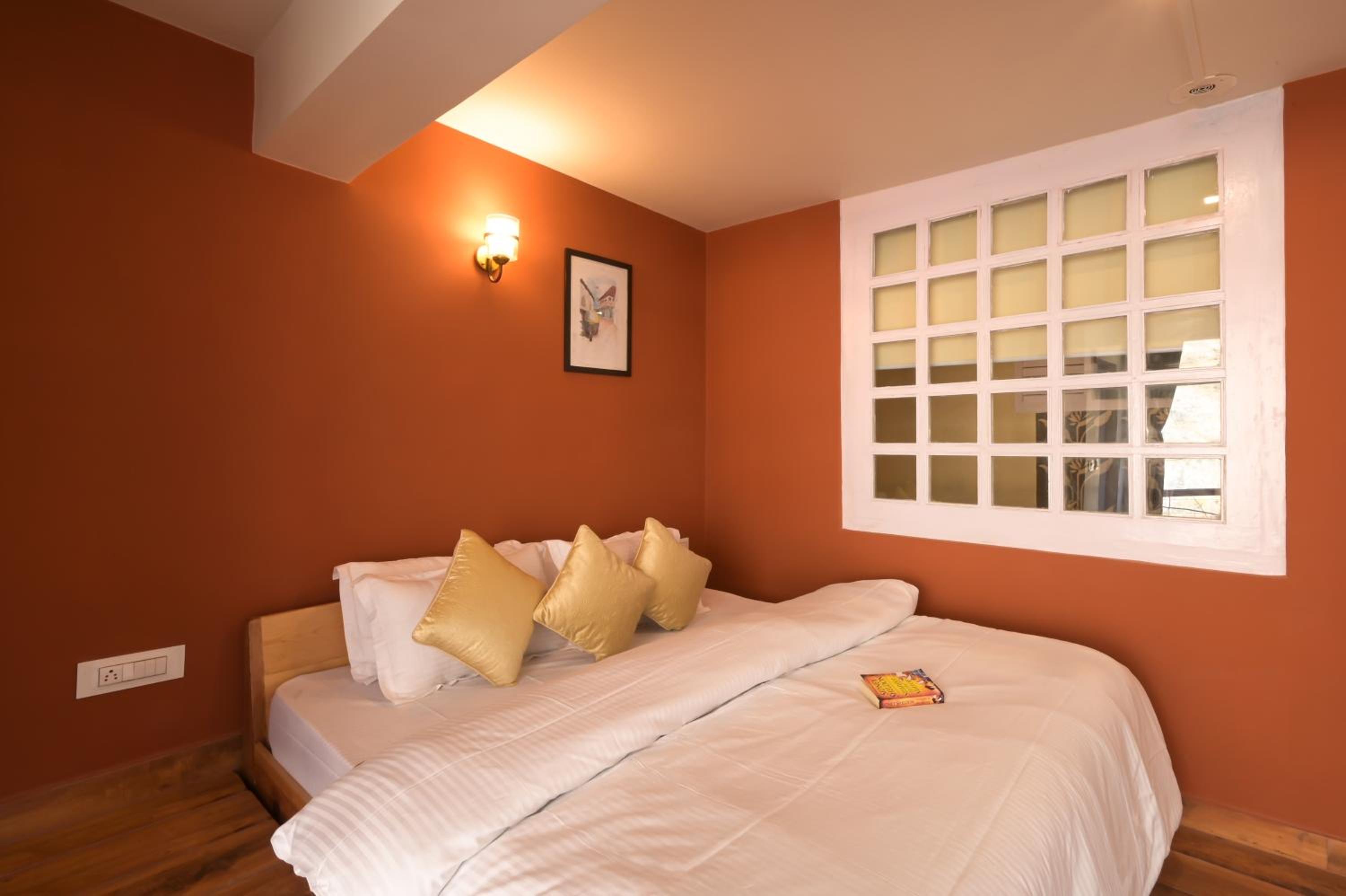 Standard Double Room - Photo 1