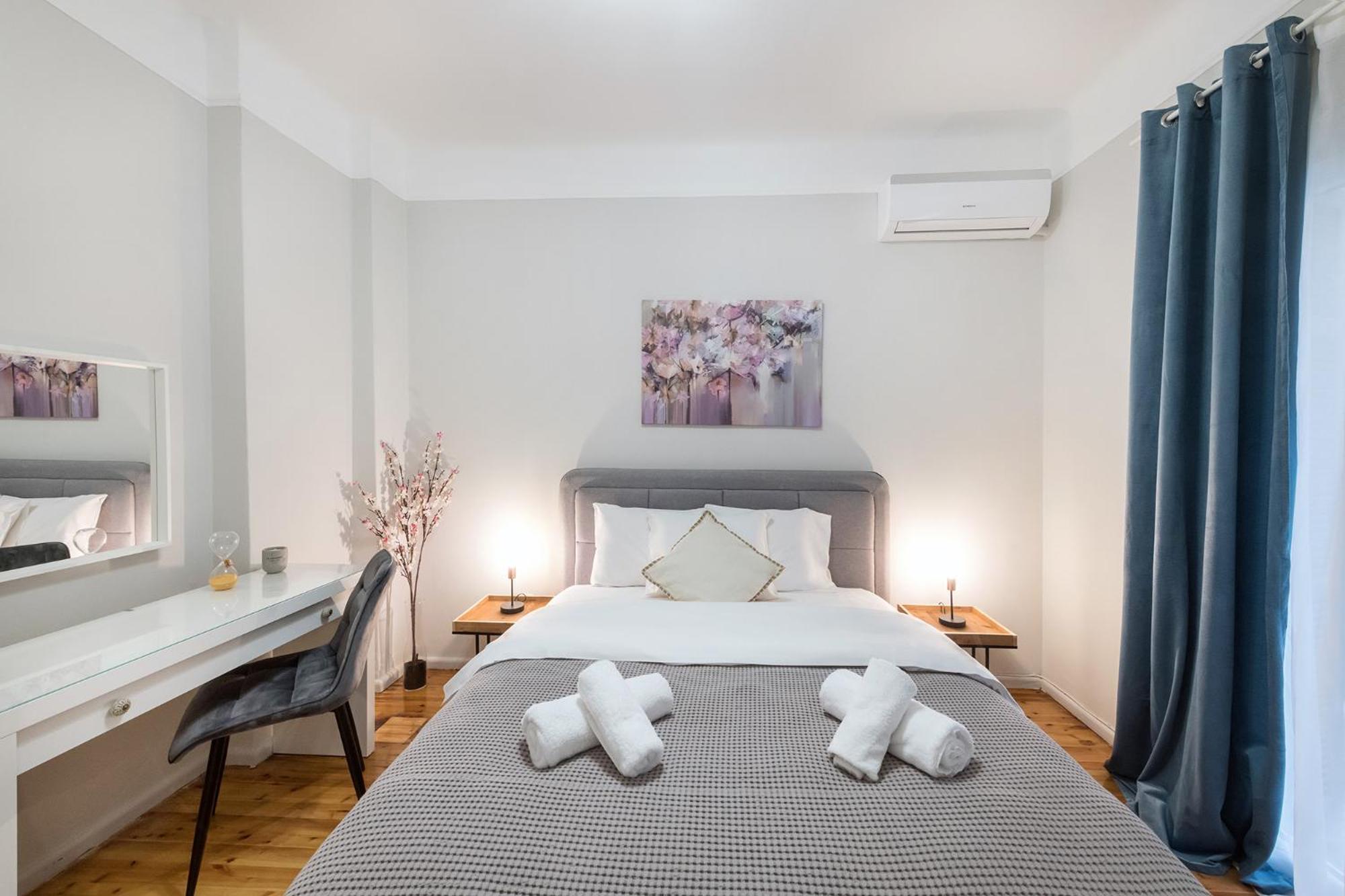 Three-Bedroom Apartment - Photo 33