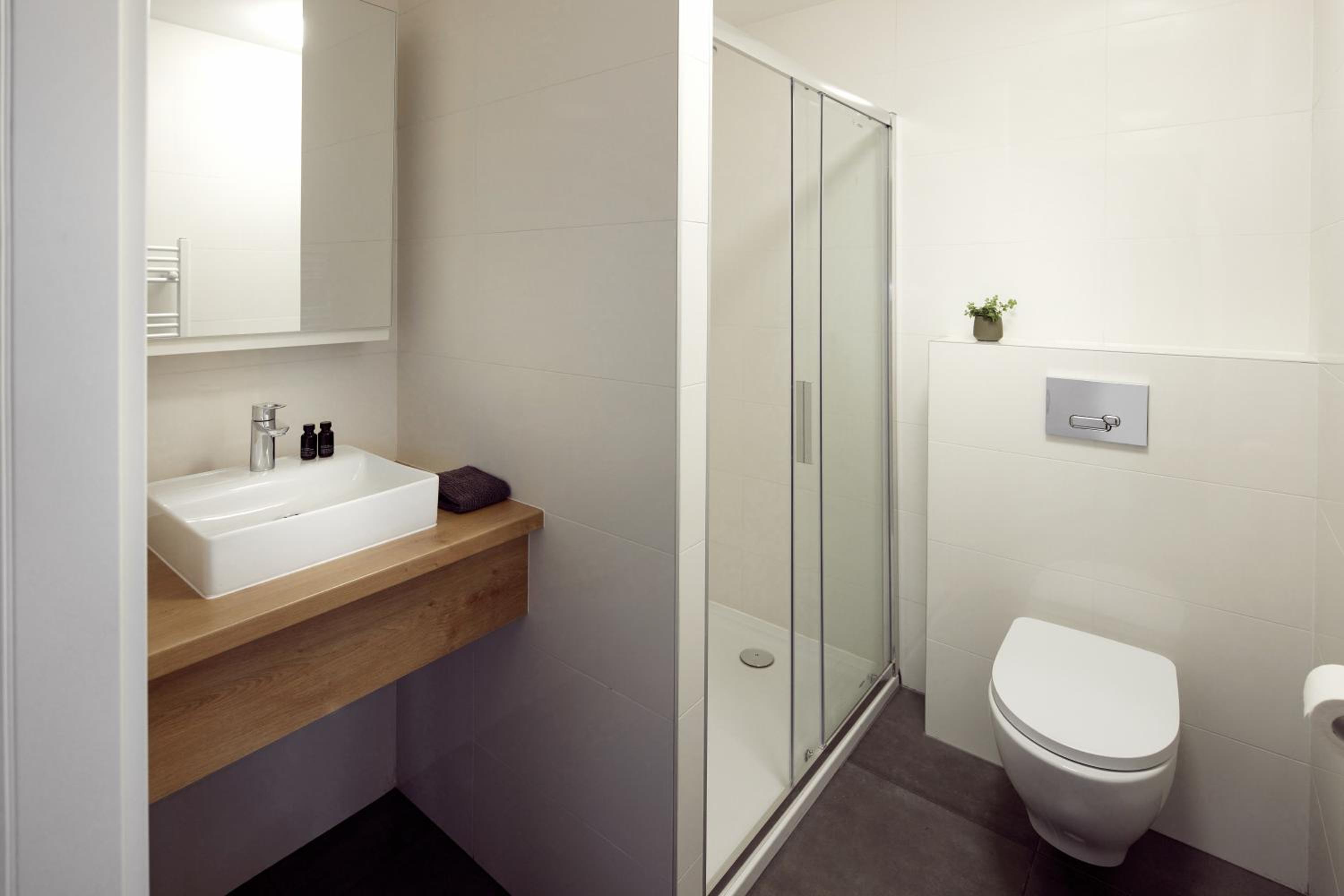 Twin Room - Photo 4