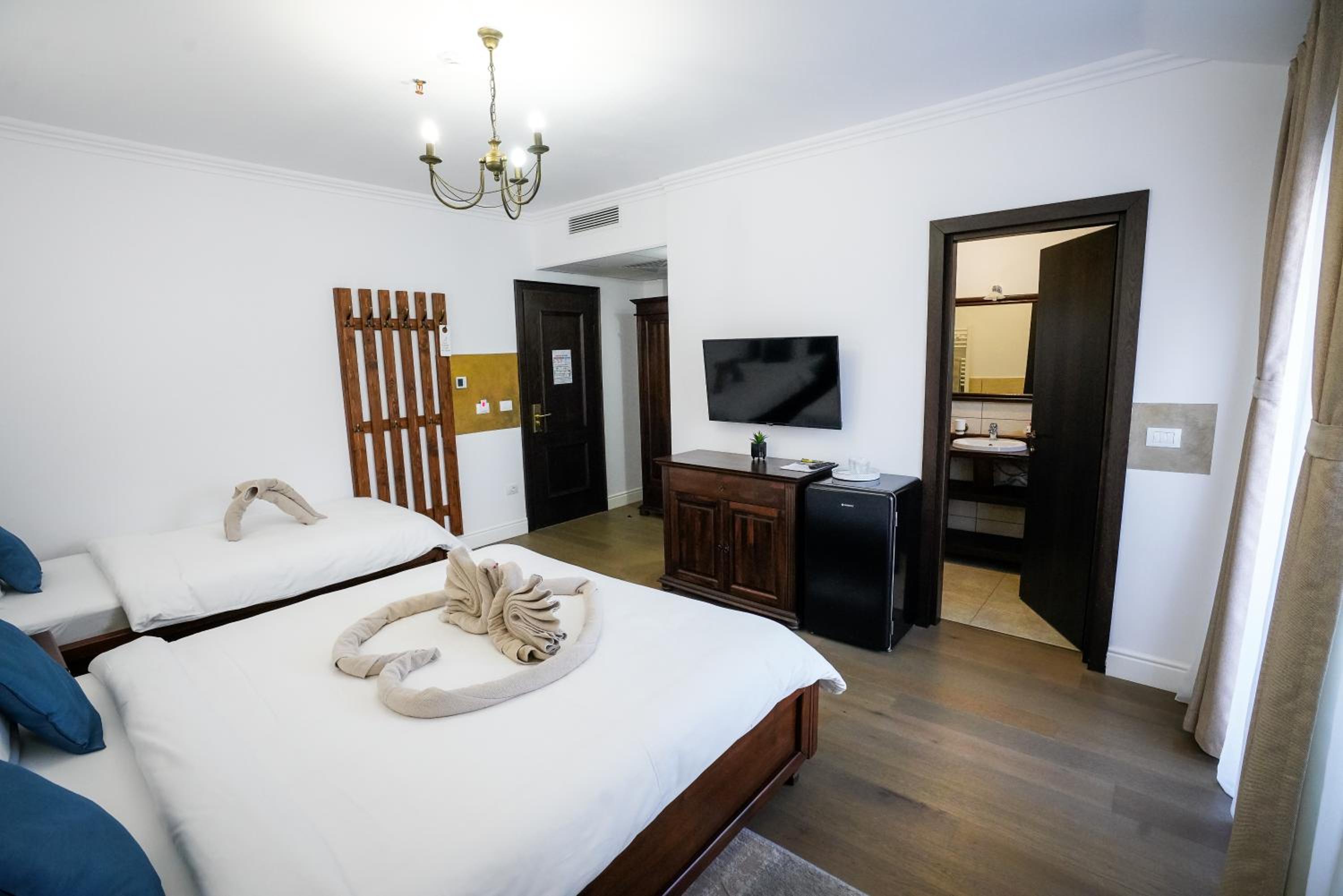 Triple Room with Balcony