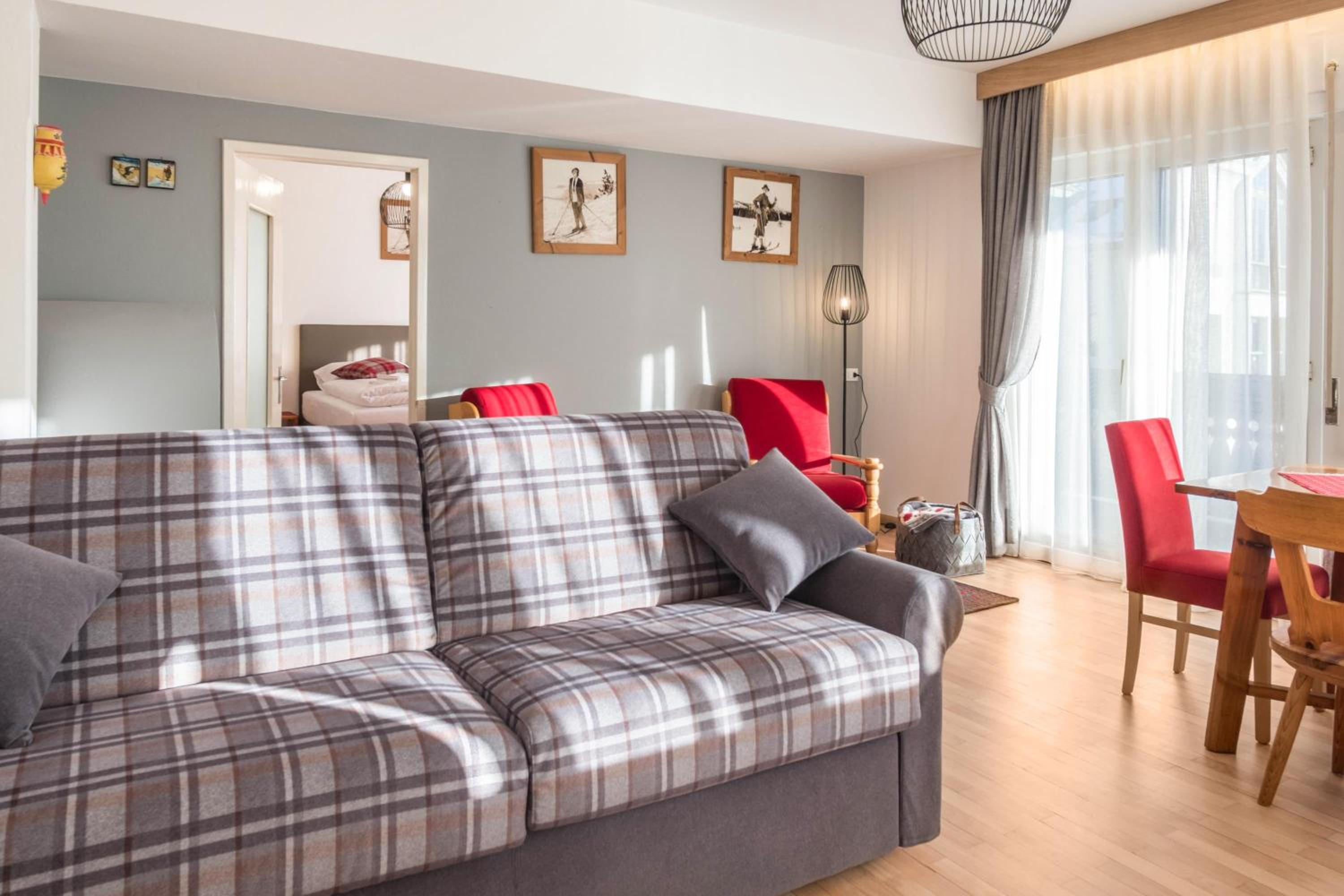 Two-Bedroom Apartment with Mountain View photo 1