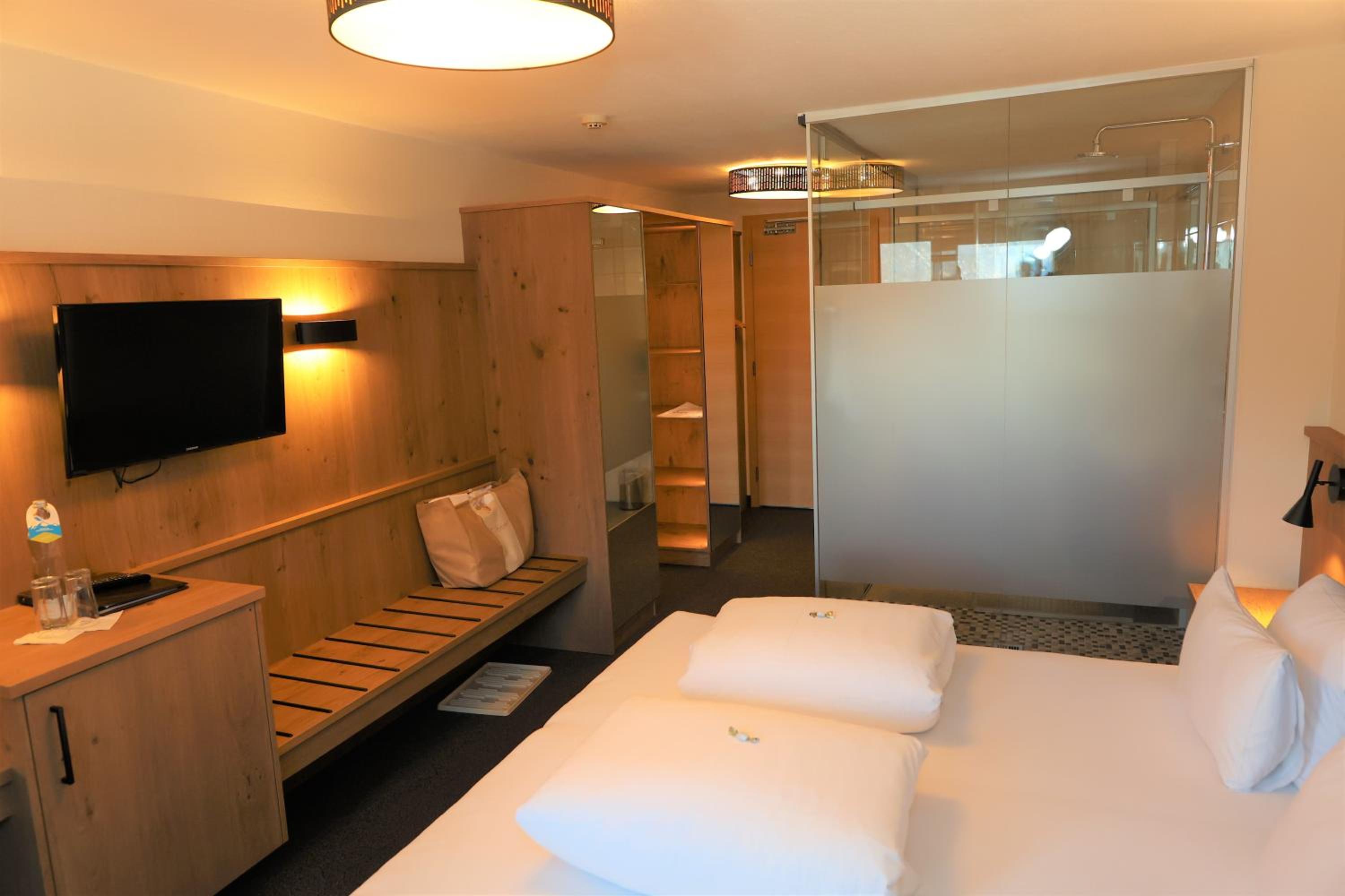 Single Room photo 2