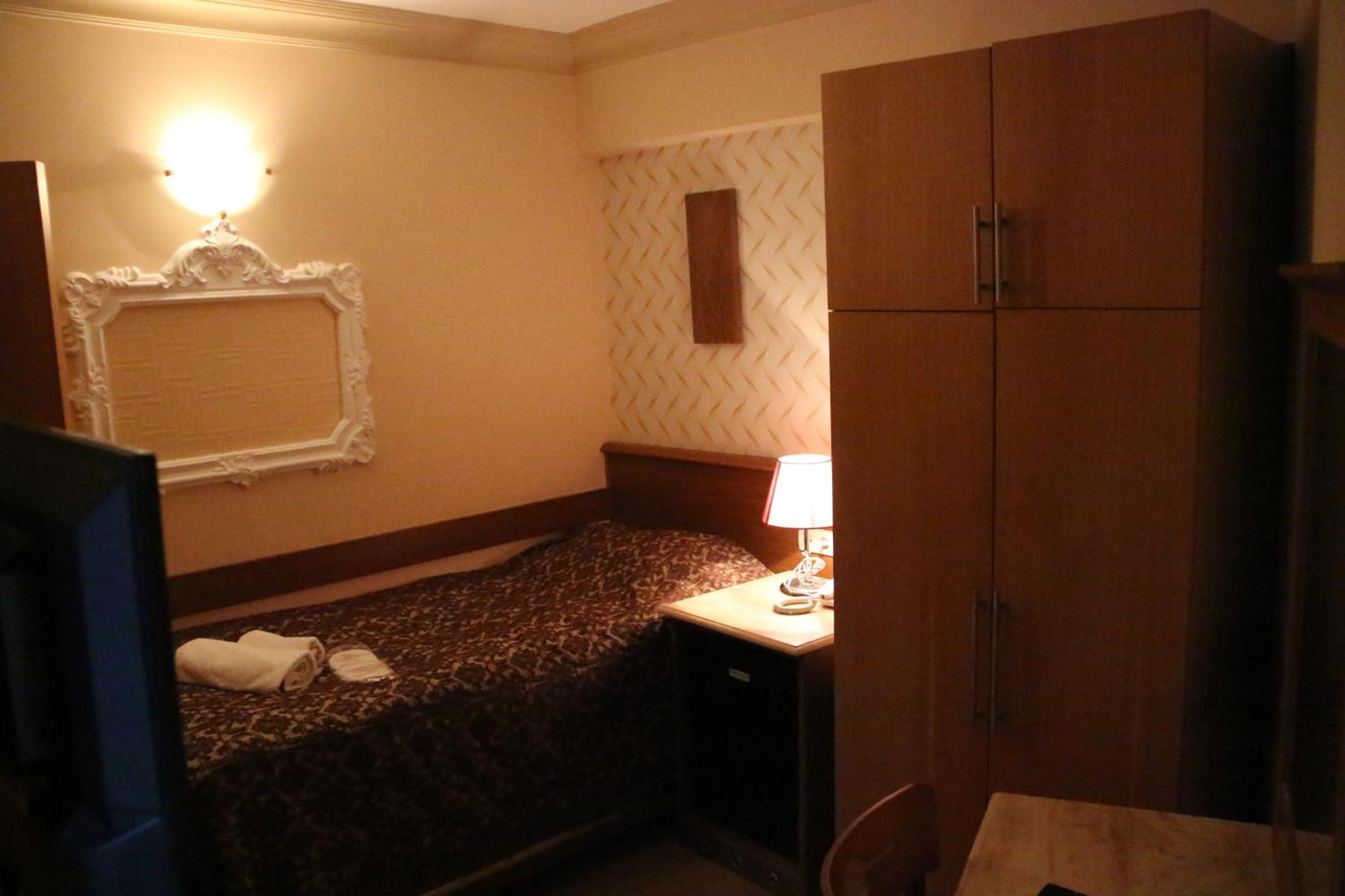 Single Room photo 2